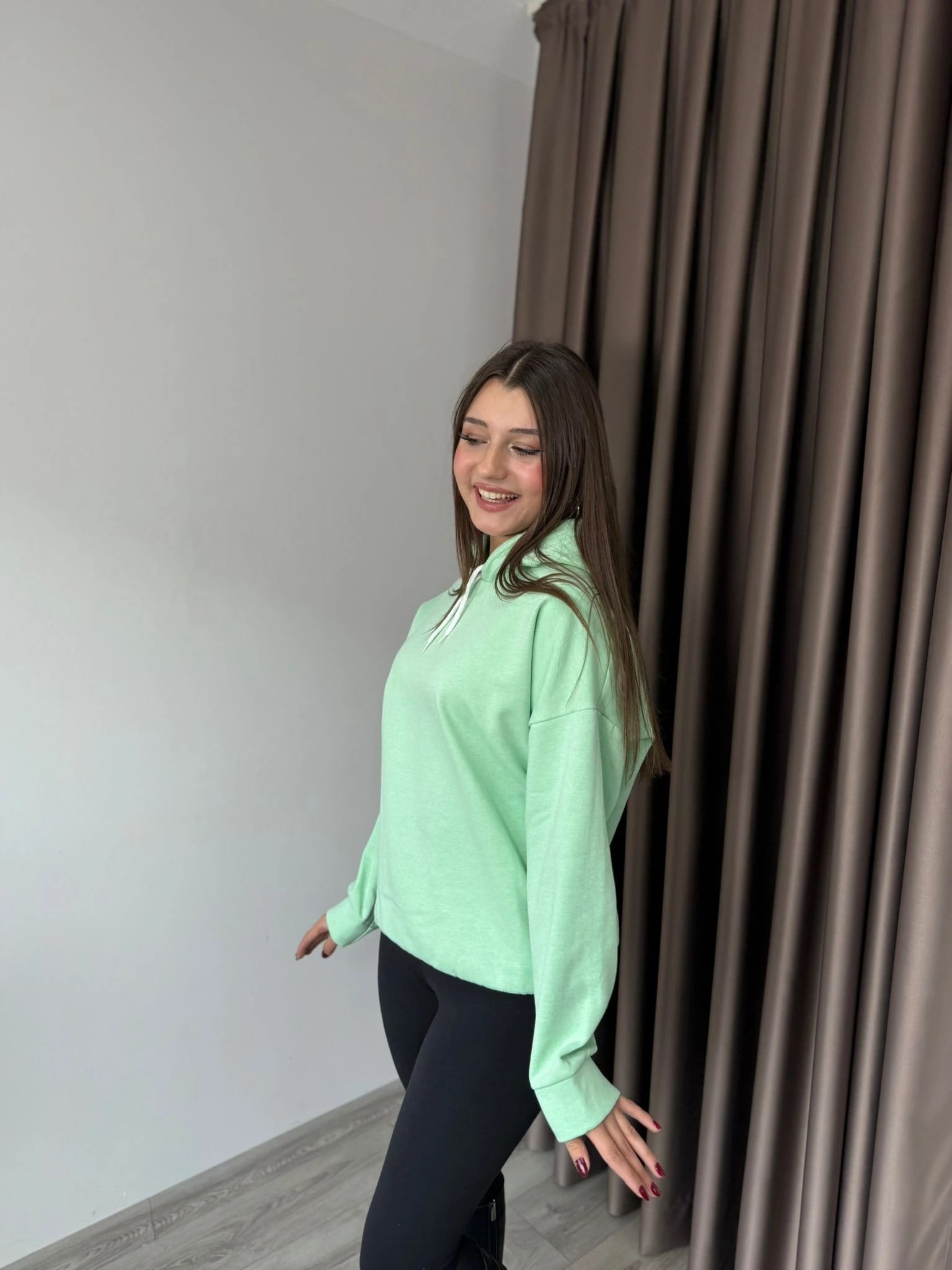 KAPİŞONLU SWEATSHİRT