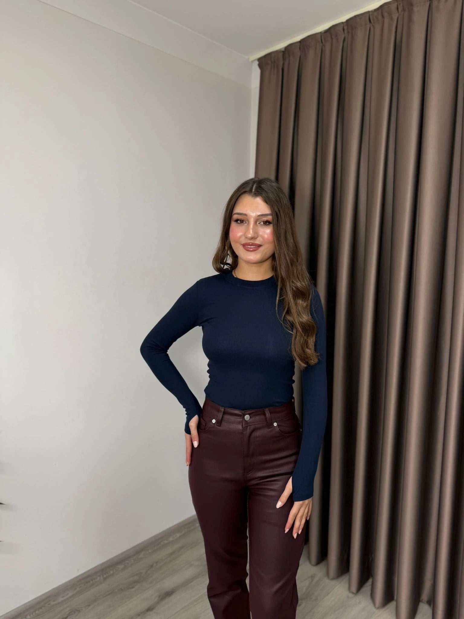 Mumlu Deri Görünümlü Pantolon