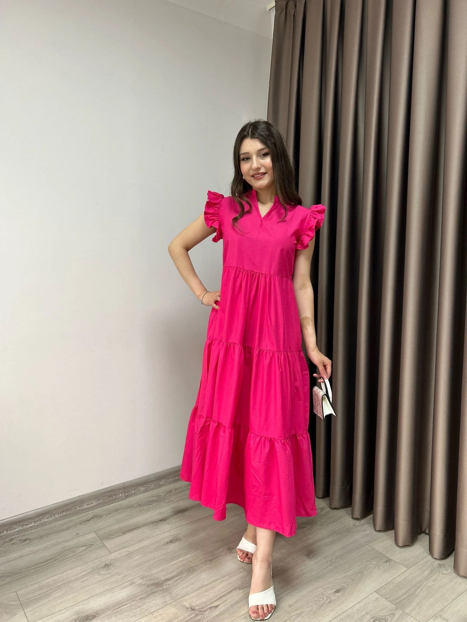 Pembe Elbise