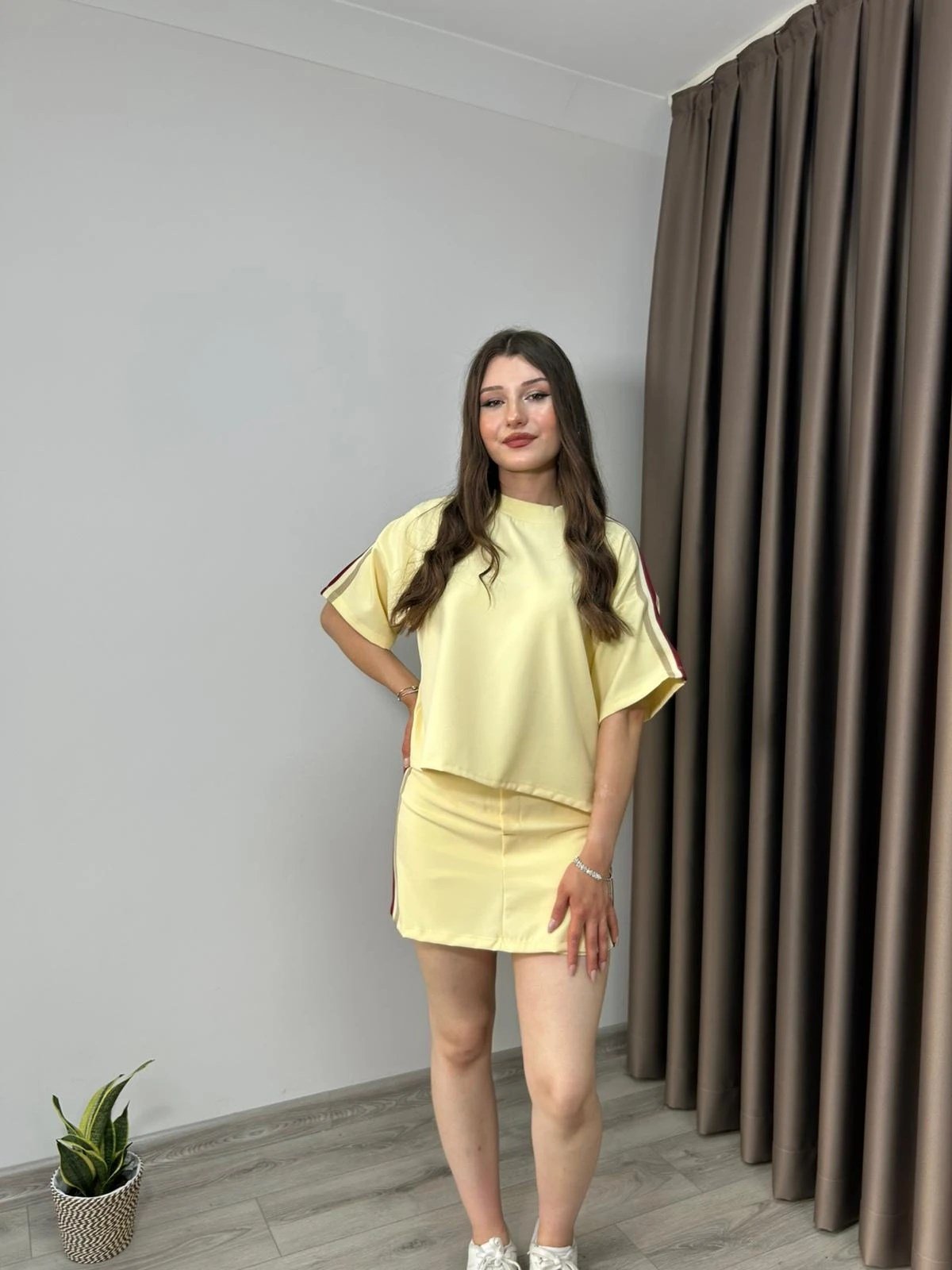 ŞORT ETEK TİŞÖRT TAKIM