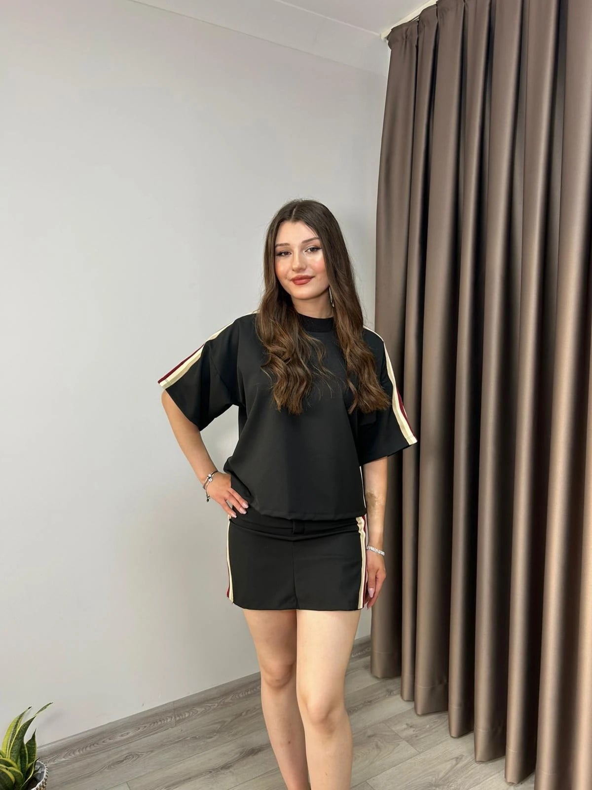 ŞORT ETEK TİŞÖRT TAKIM