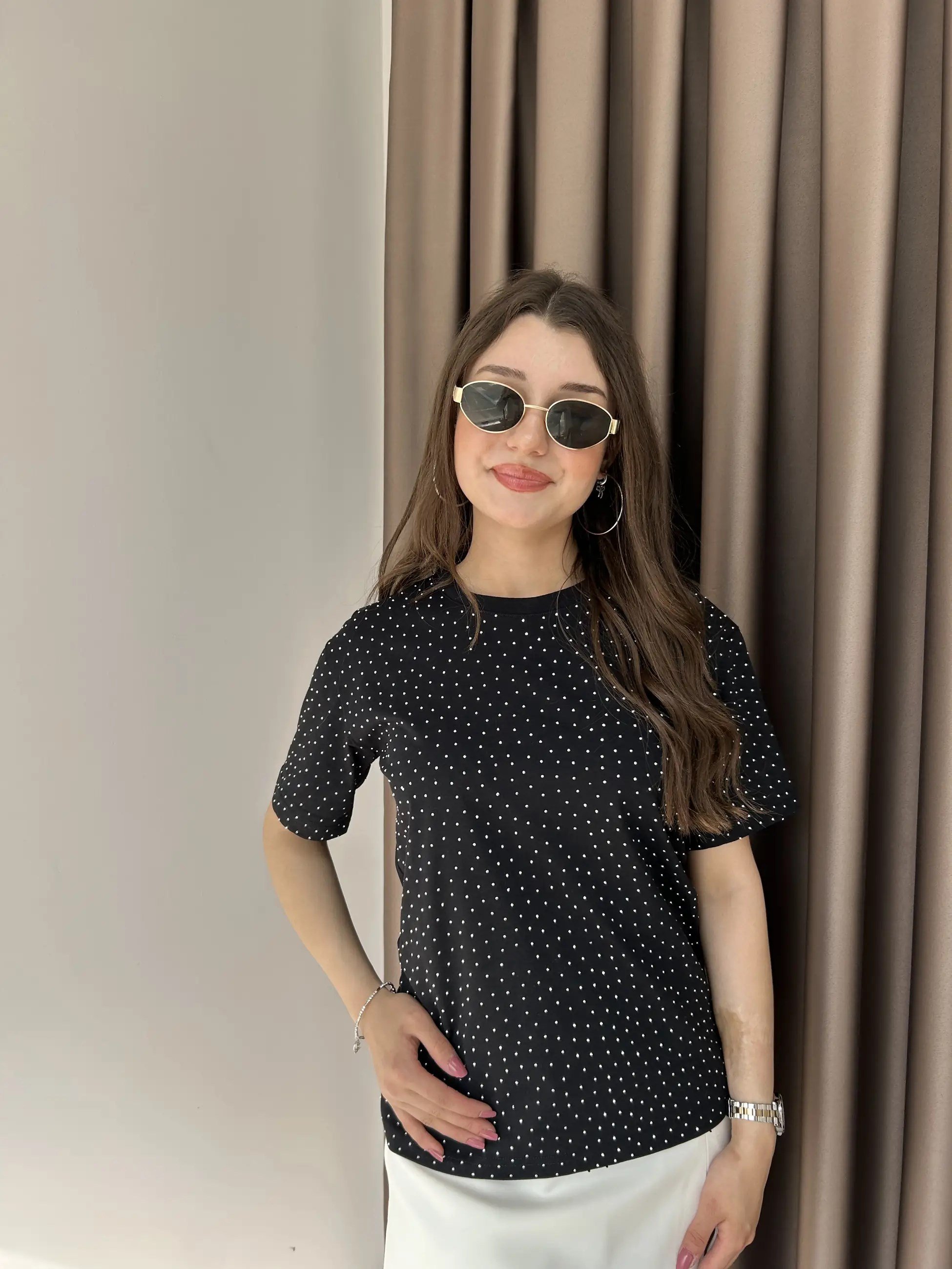 TAŞLI TİŞÖRT