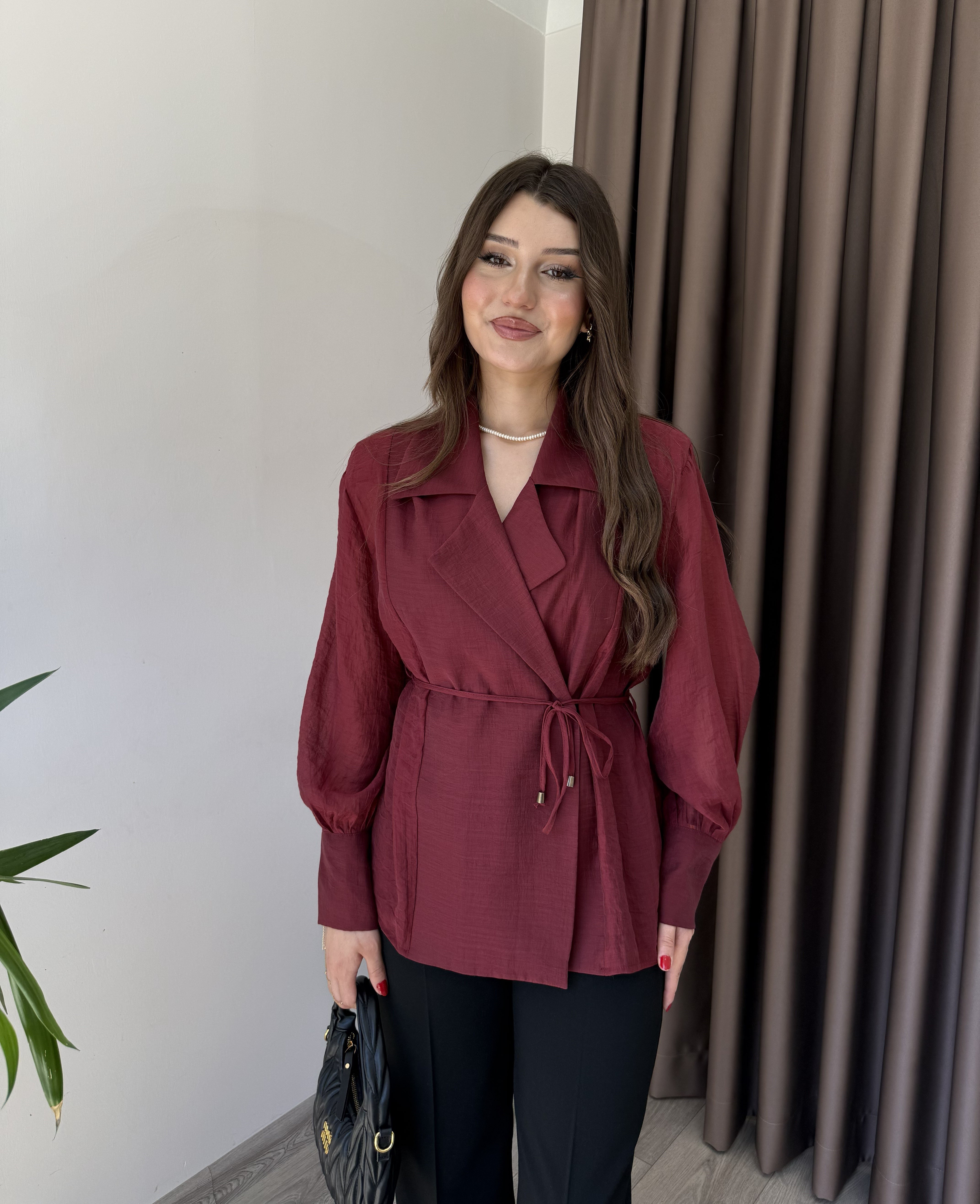 TENSEL KUMAŞ VATKALI GÖMLEK