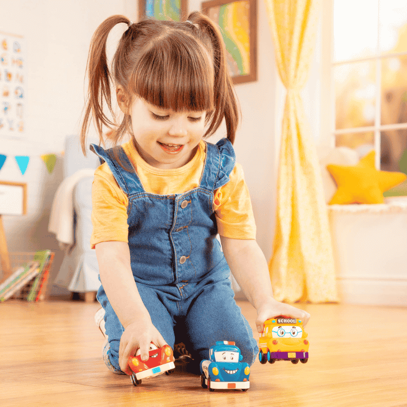 B.Toys 3'lü Mini Çek-Bırak Araba Seti - Okul Otobüsü/Yarış Arabası/Polis