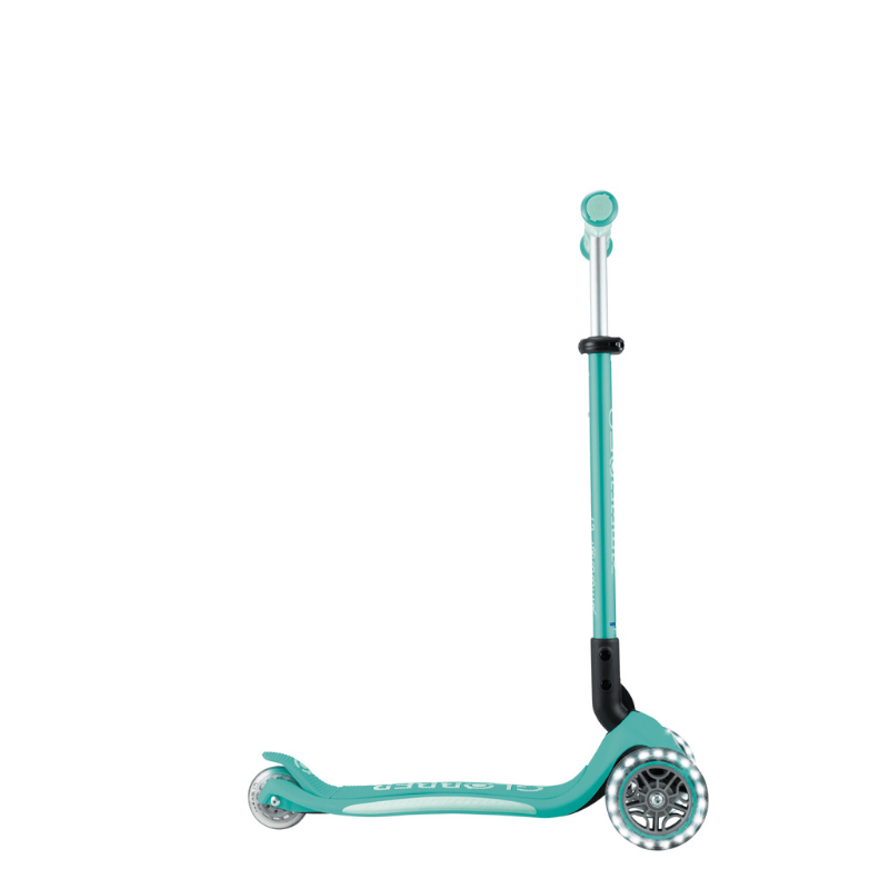 Globber Go Up Deluxe Işıklı Scooter - Mint Yeşili