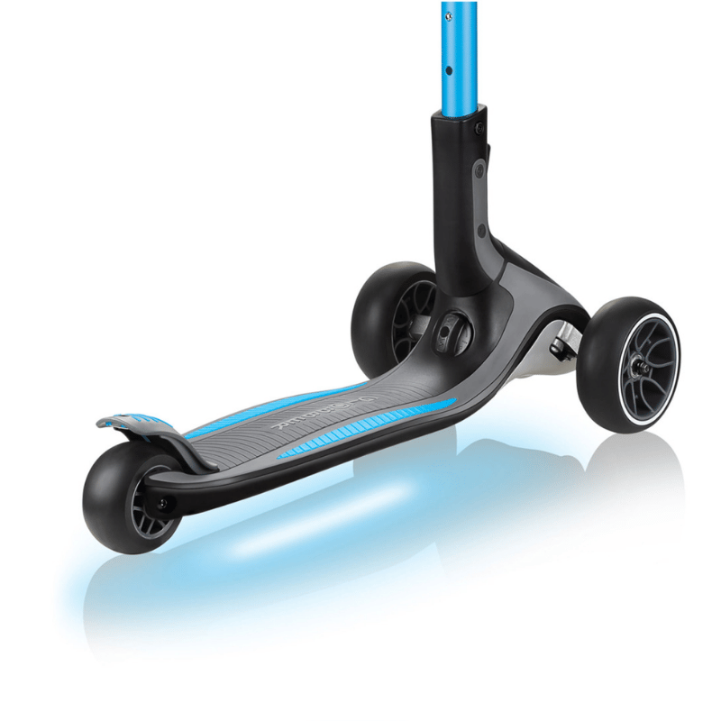 Globber Ultimum Işıklı Scooter - Mavi