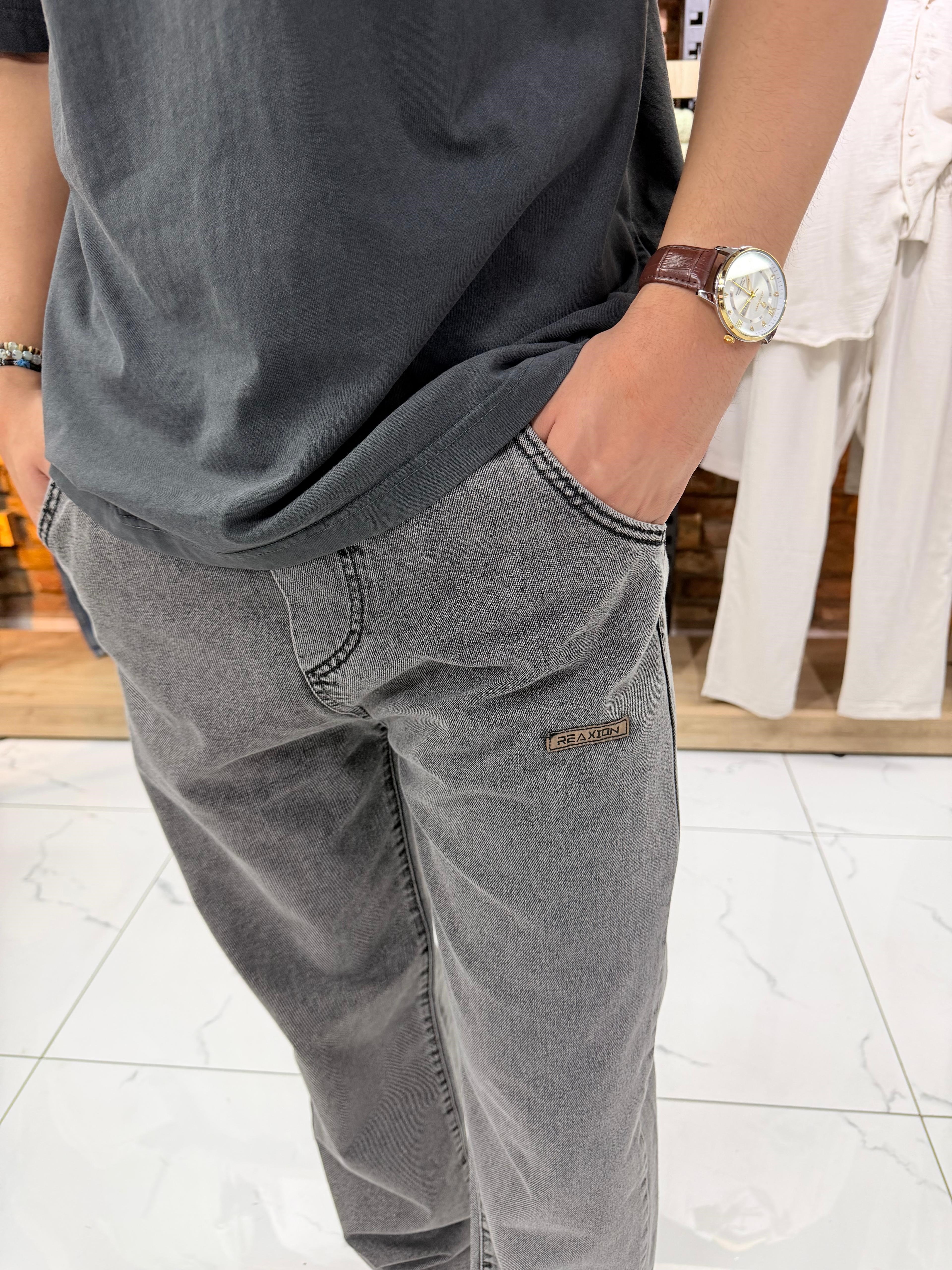 AMBLEMLİ BAGGY KOT PANTOLON 525