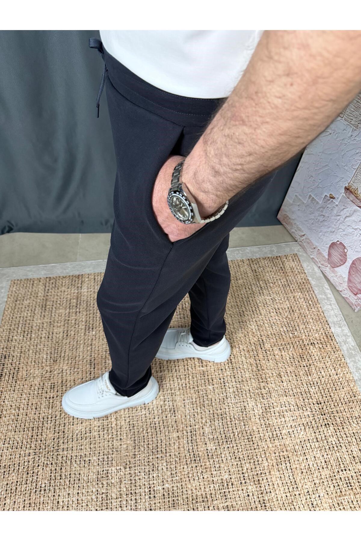 BELİ LASTİKLİ DAR KESİM JOGGER