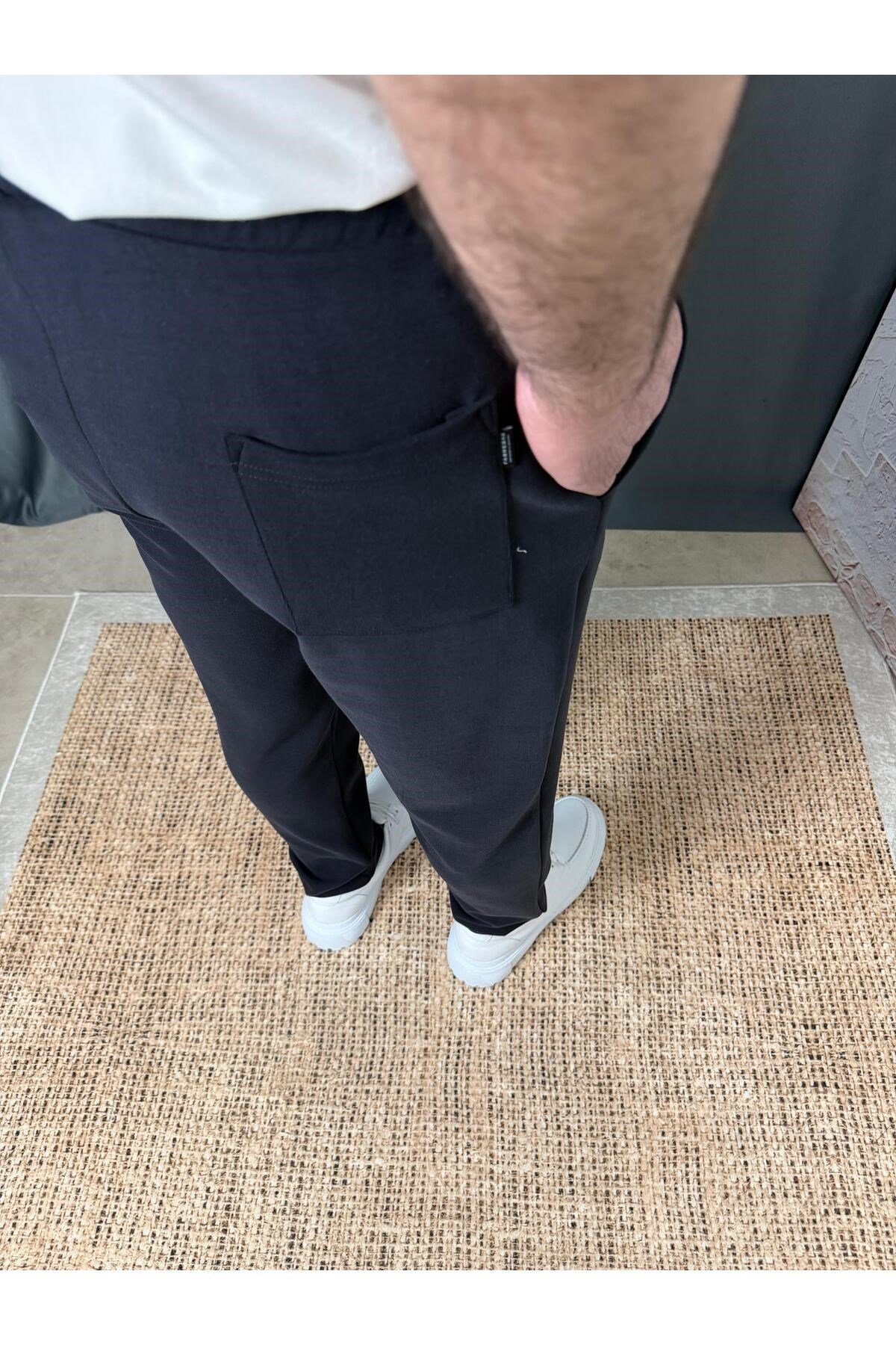 BELİ LASTİKLİ DAR KESİM JOGGER
