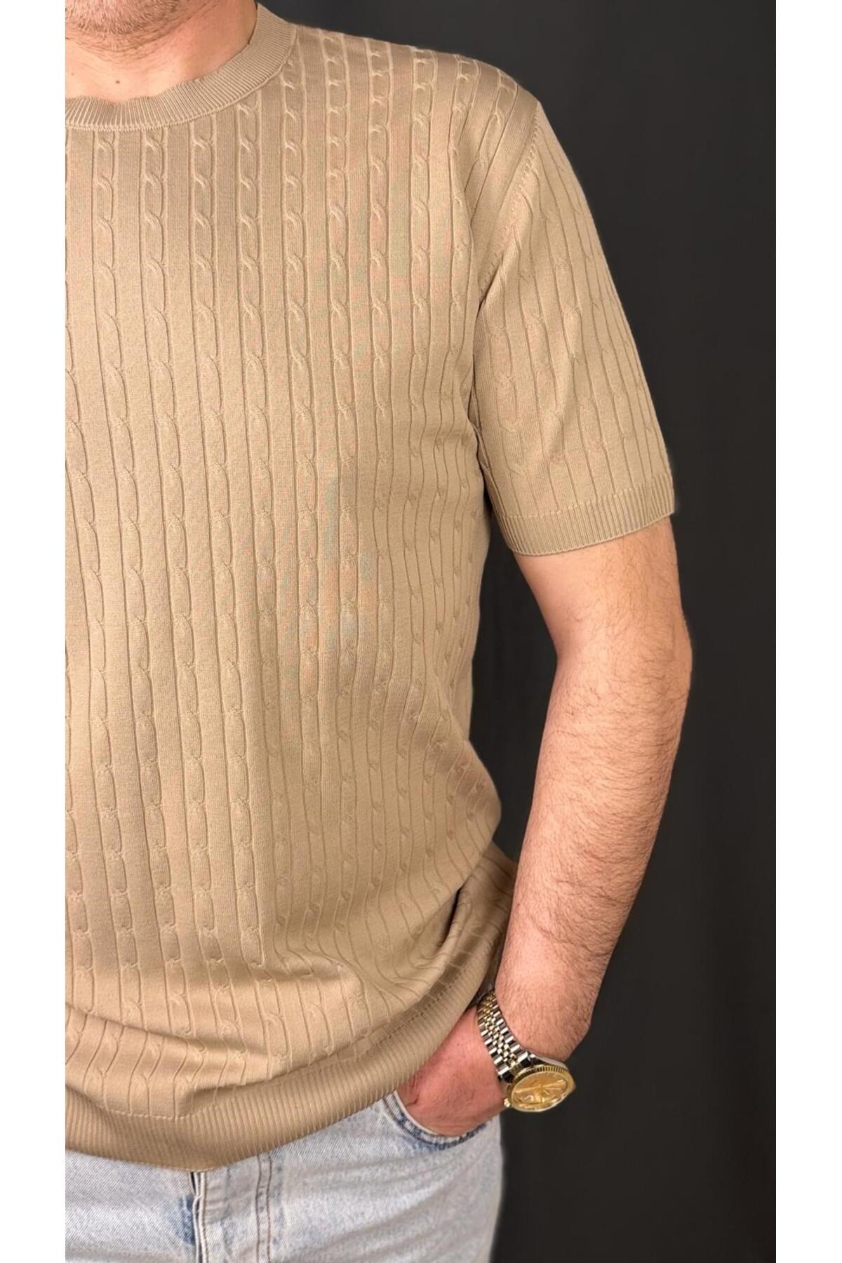 BİSİKLET YAKA , BELİ VE KOLLARI LASTİKLİ , FİT KESİM TİŞÖRT