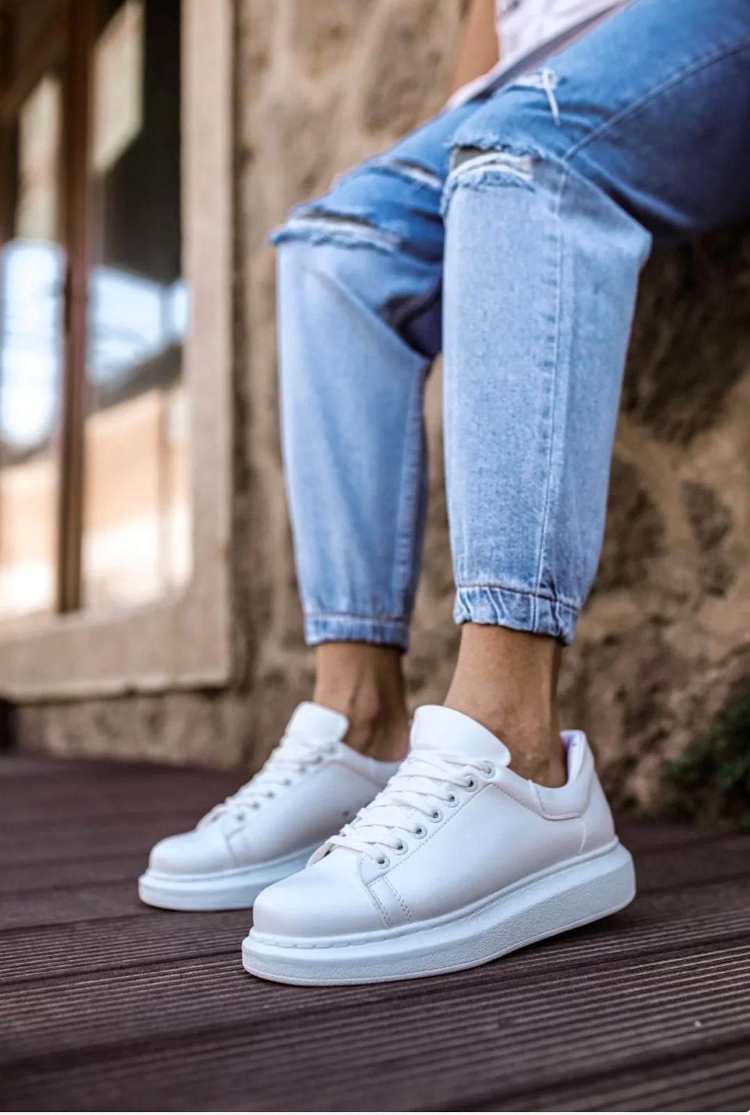 CHEKİCH ERKEK BAĞCIKLI SNEAKER AYAKKABI (BEYAZ)