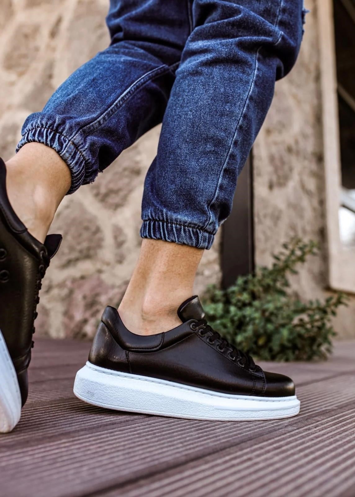CHEKİCH ERKEK BAĞCIKLI SNEAKER AYAKKABI (SİYAH)