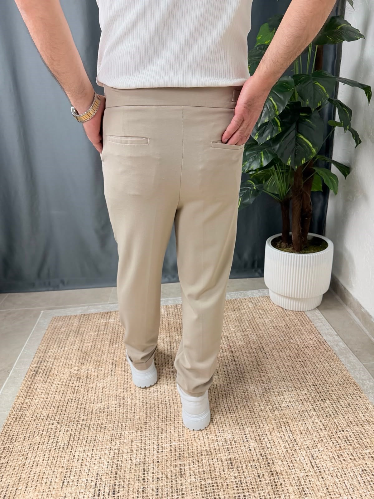 ÇİFT DÜĞMELİ KEMERLİ PANTOLON