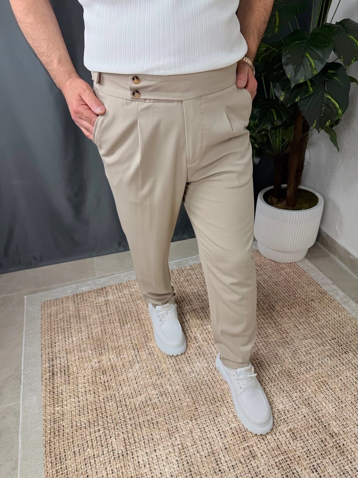 ÇİFT DÜĞMELİ KEMERLİ PANTOLON