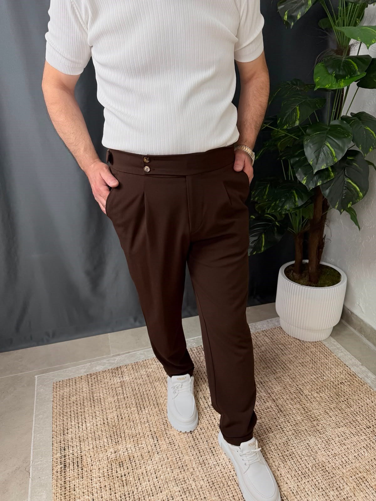 ÇİFT DÜĞMELİ KEMERLİ PANTOLON