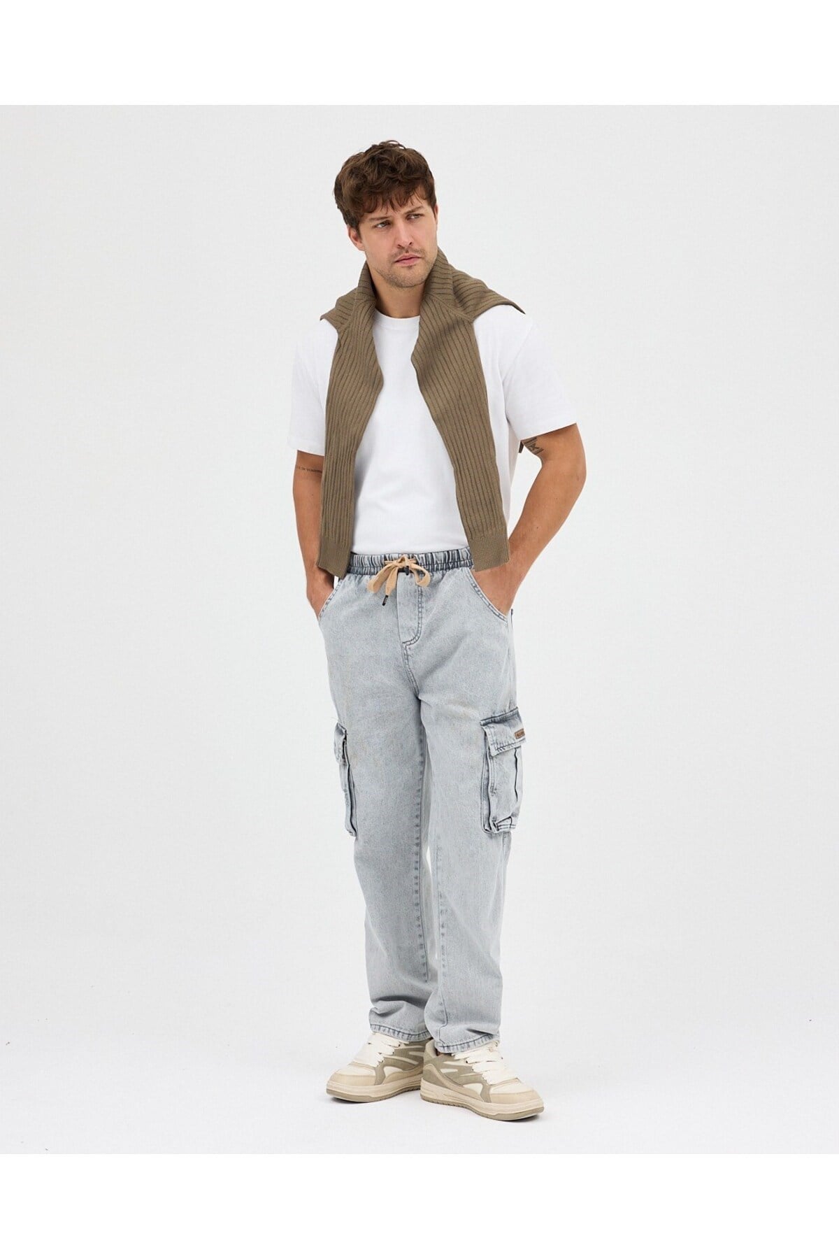 GRİ GENİŞ ÇEPLİ KARGO JEAN PANTOLON