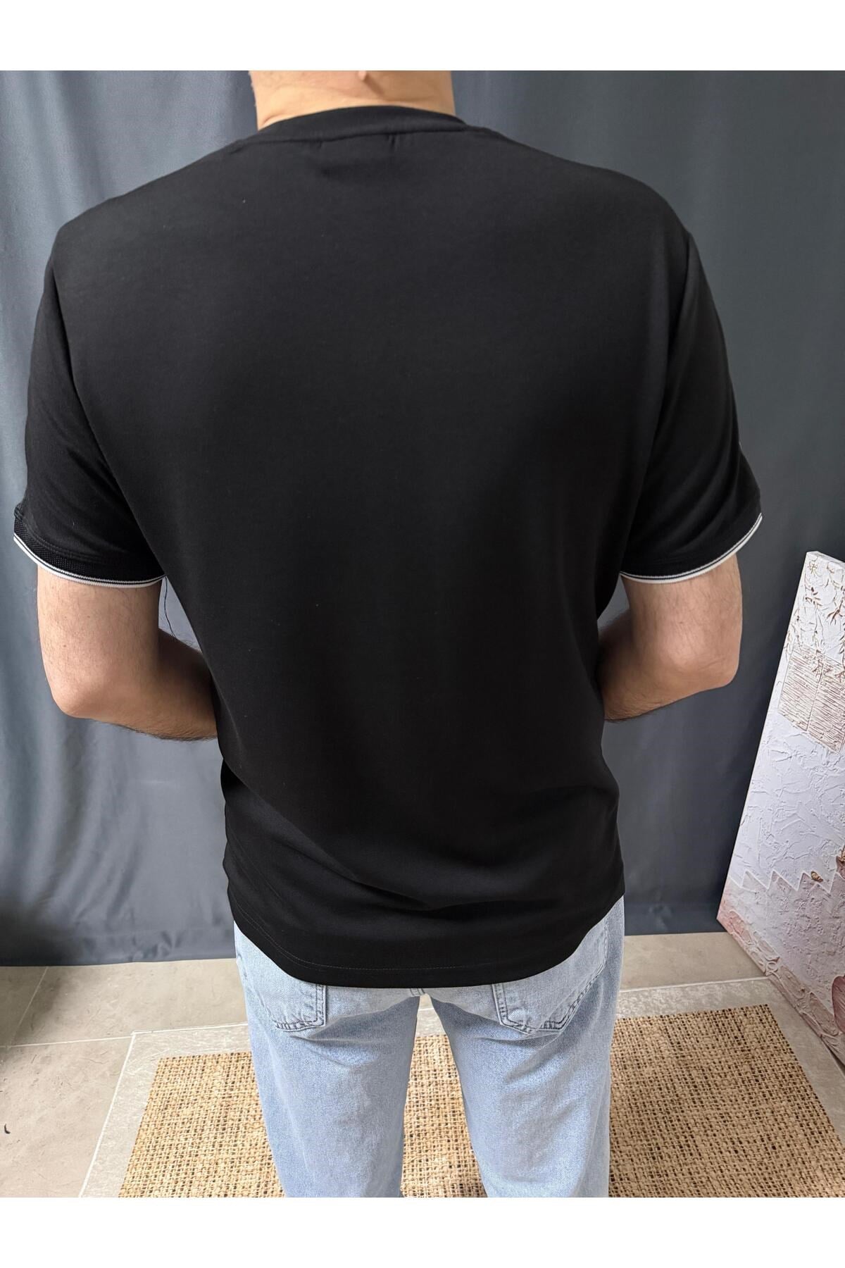 KOLLARI ŞERİTLİ MODAL TİŞÖRT