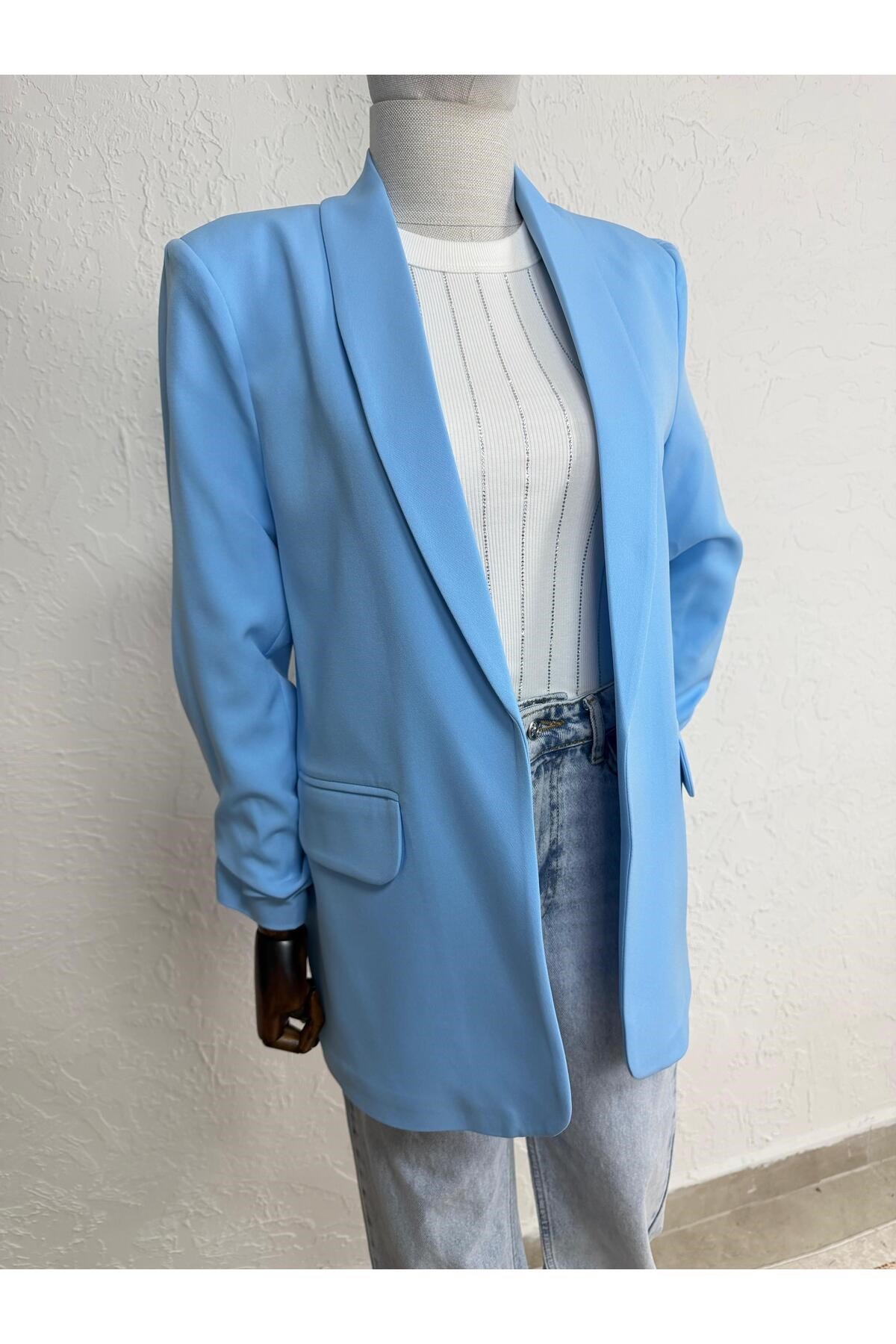 KOLU BÜZGĞLĞ BLAZER CEKET