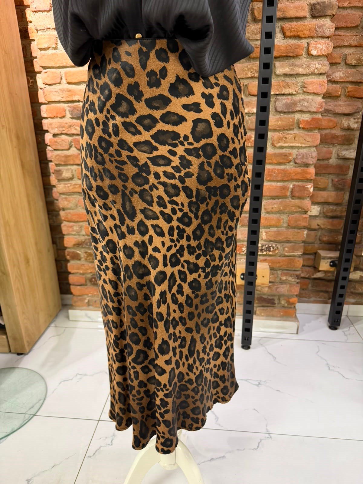 Leopar Desen Saten Etek