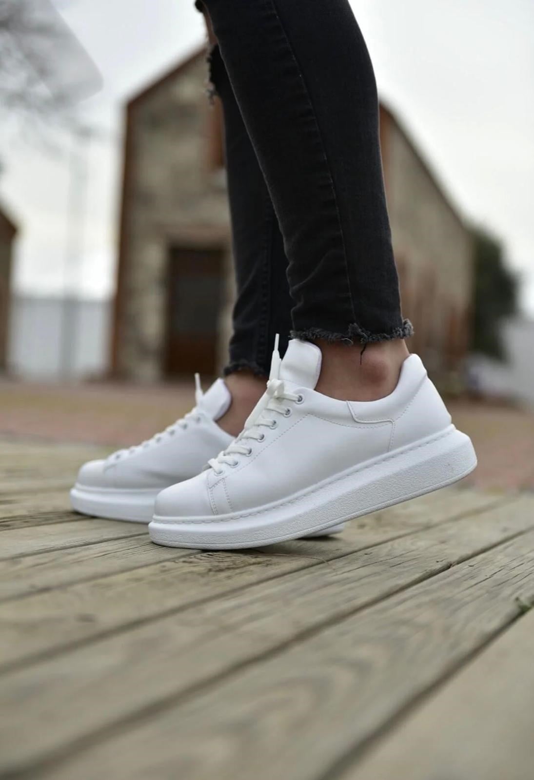 MACKREEZY ERKEK BAĞCIKLI SNEAKER AYAKKABI (BEYAZ)