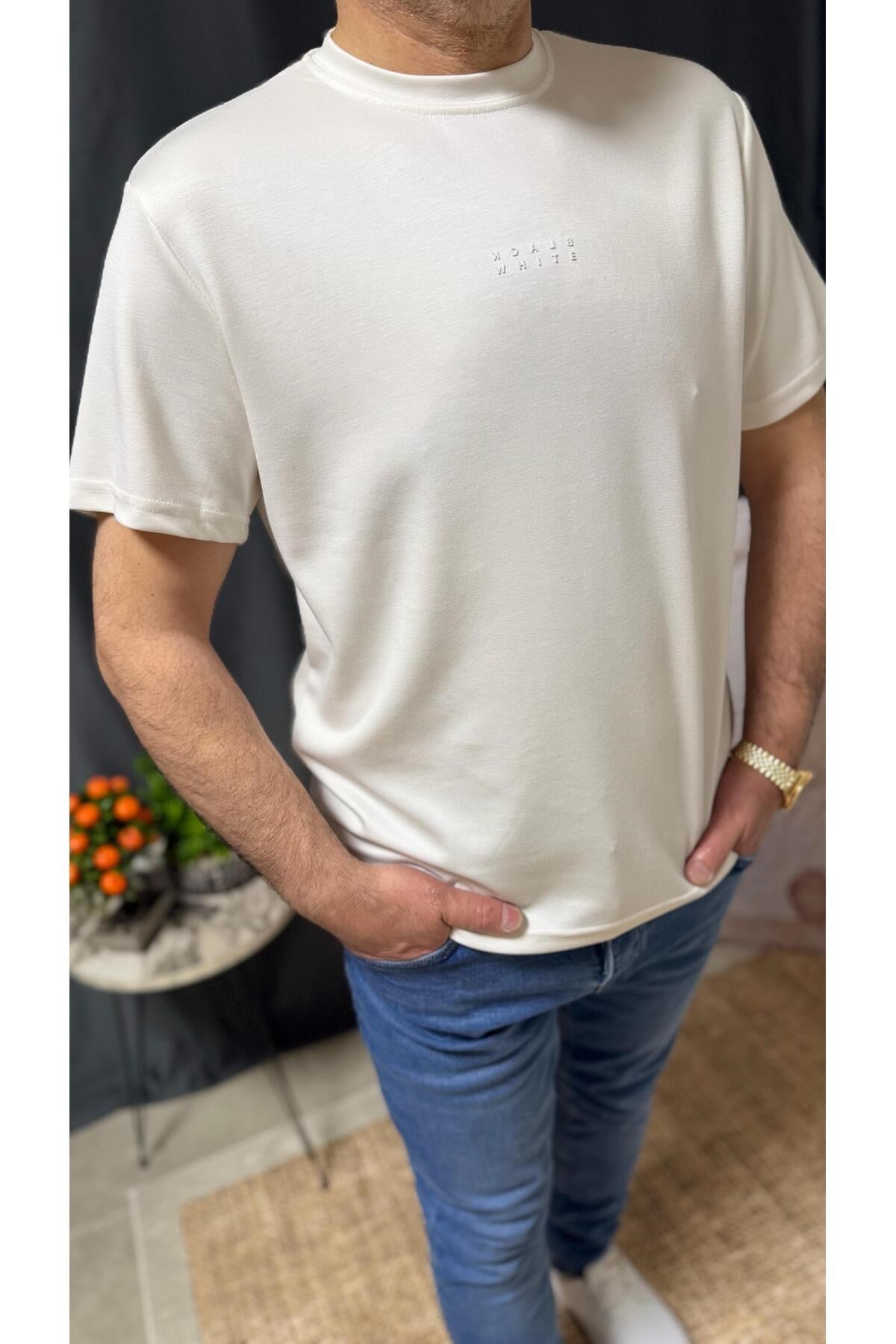 ÖNÜ BASKILI , FİTTED, MODAL KUMAŞ TİŞÖRT