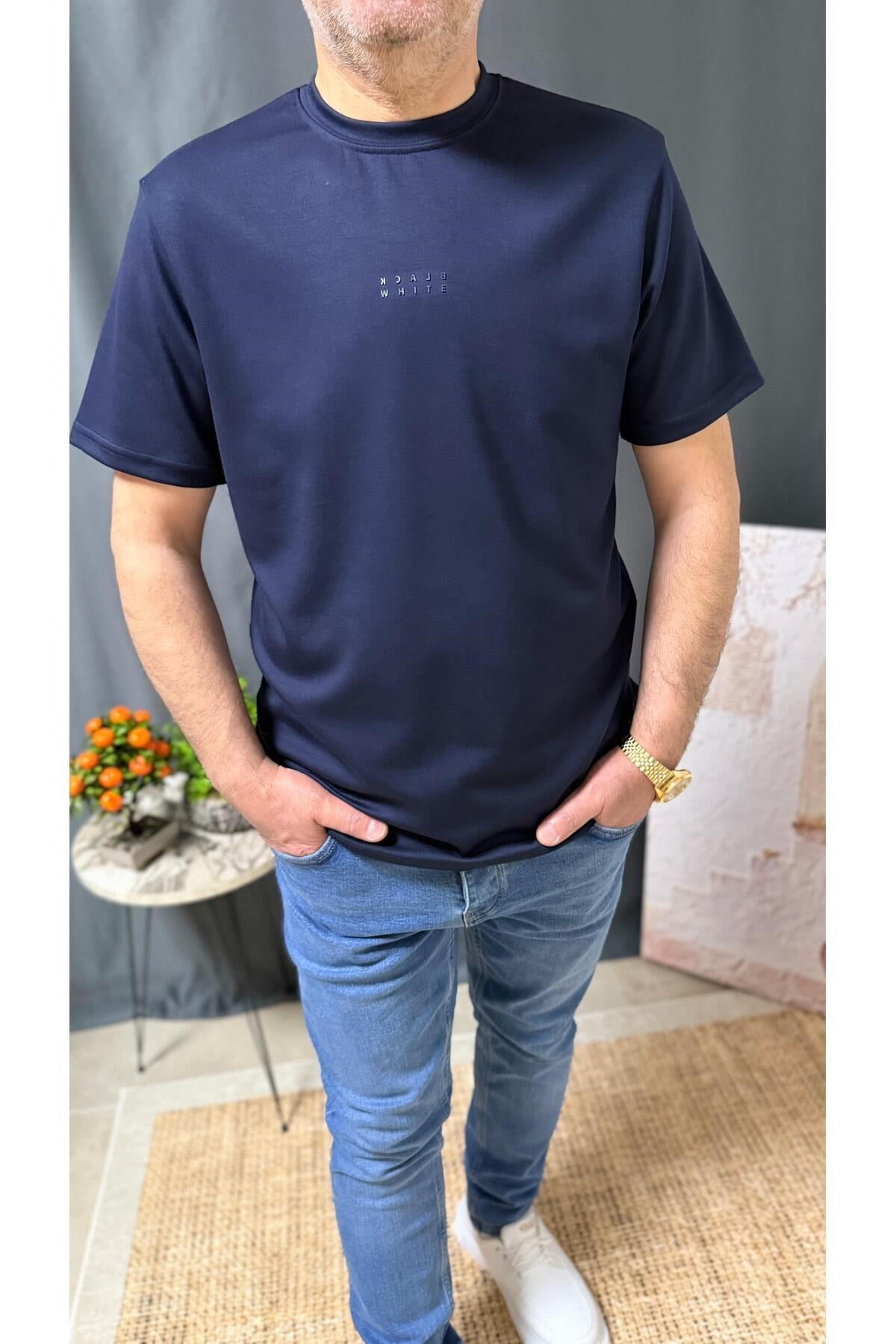 ÖNÜ BASKILI , FİTTED, MODAL KUMAŞ TİŞÖRT