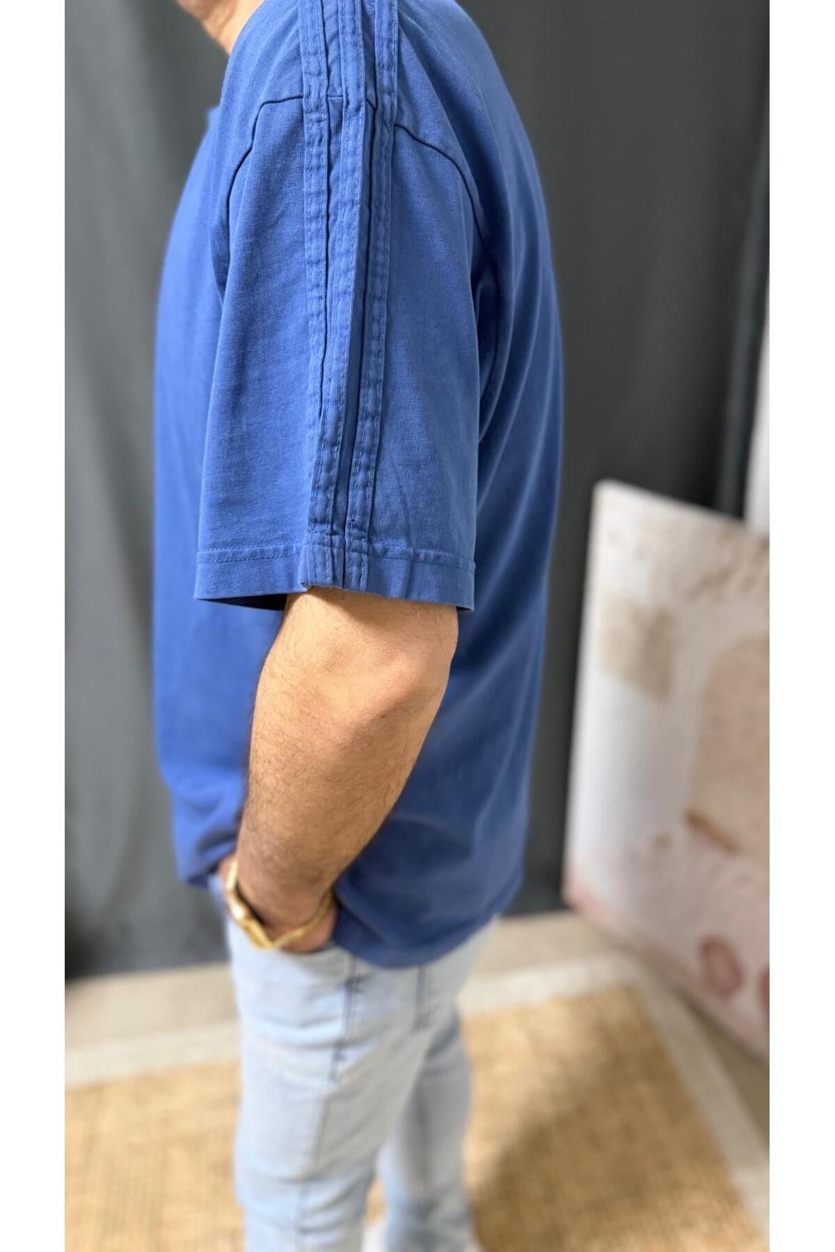 PERFECT OVERSİZE YIKAMALI KUMAŞ KOLLARI DETAYLI TİŞÖRT