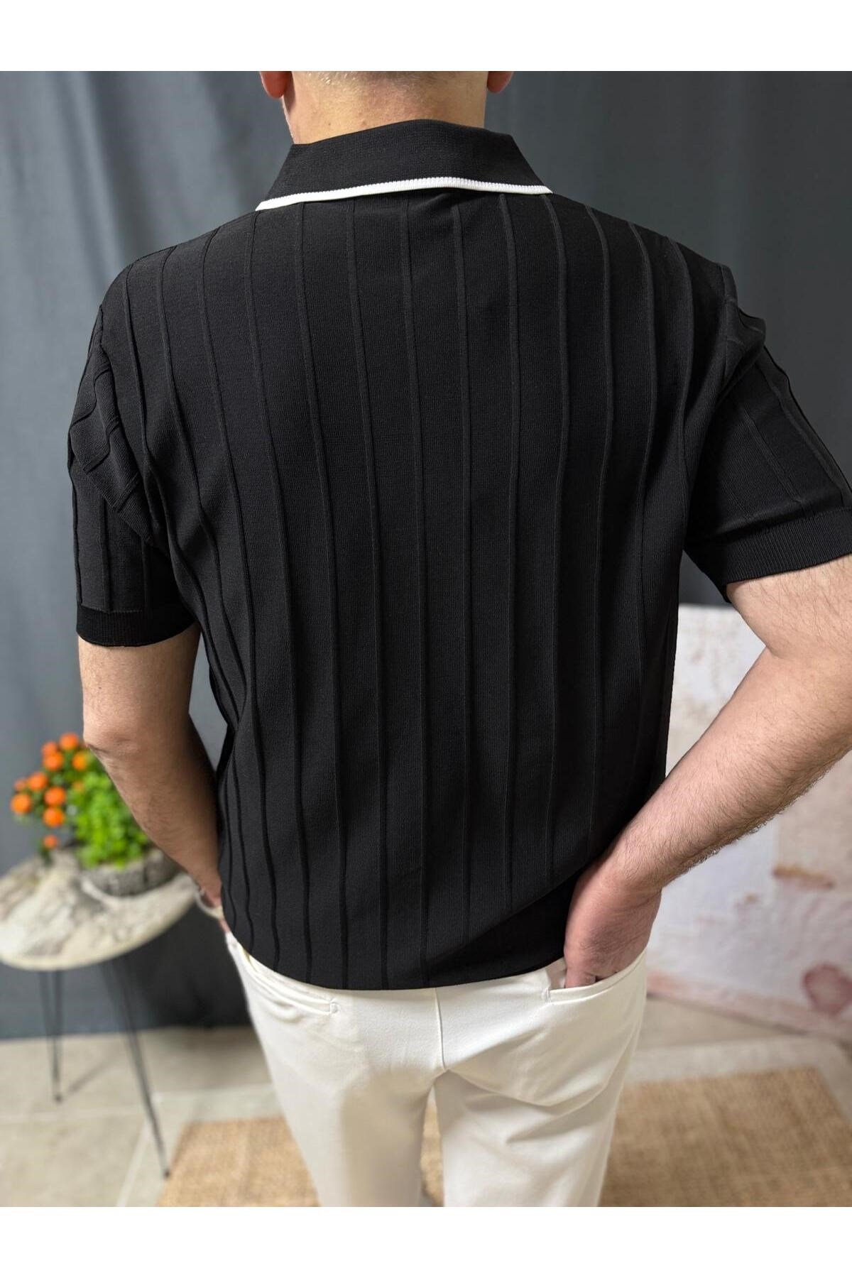 YAKASI ÇİZGİ DETAYLI FERMUARLI POLO YAKA FİT KESİM TİŞÖRT