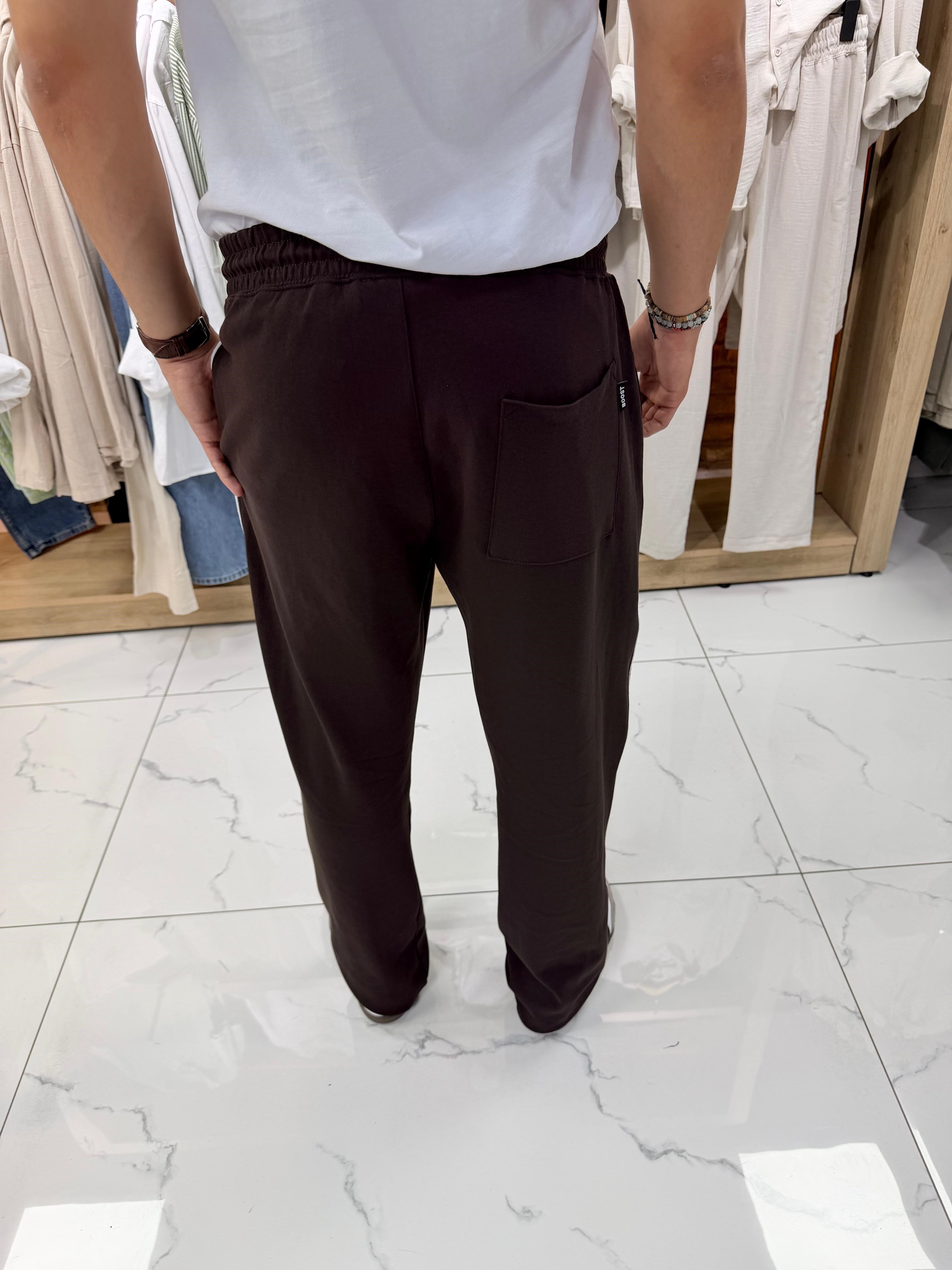 YANI TEK ÇİZGİ EŞOFMAN