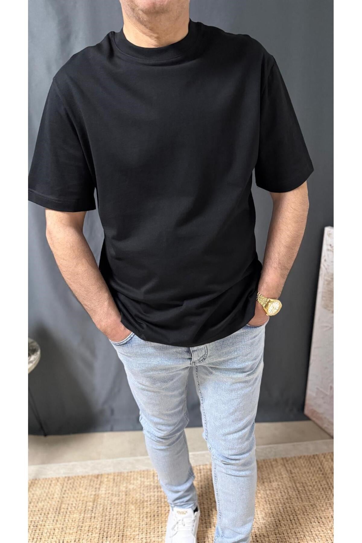 YARIM OVERSİZE BASİC TİŞÖRT