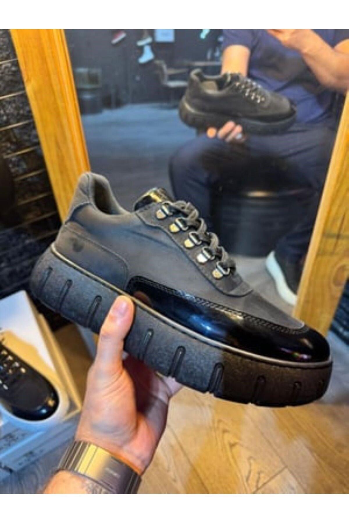 YÜKSEK TABANLI , BAĞCIKLI, ERKEK SNEAKER AYAKKABI