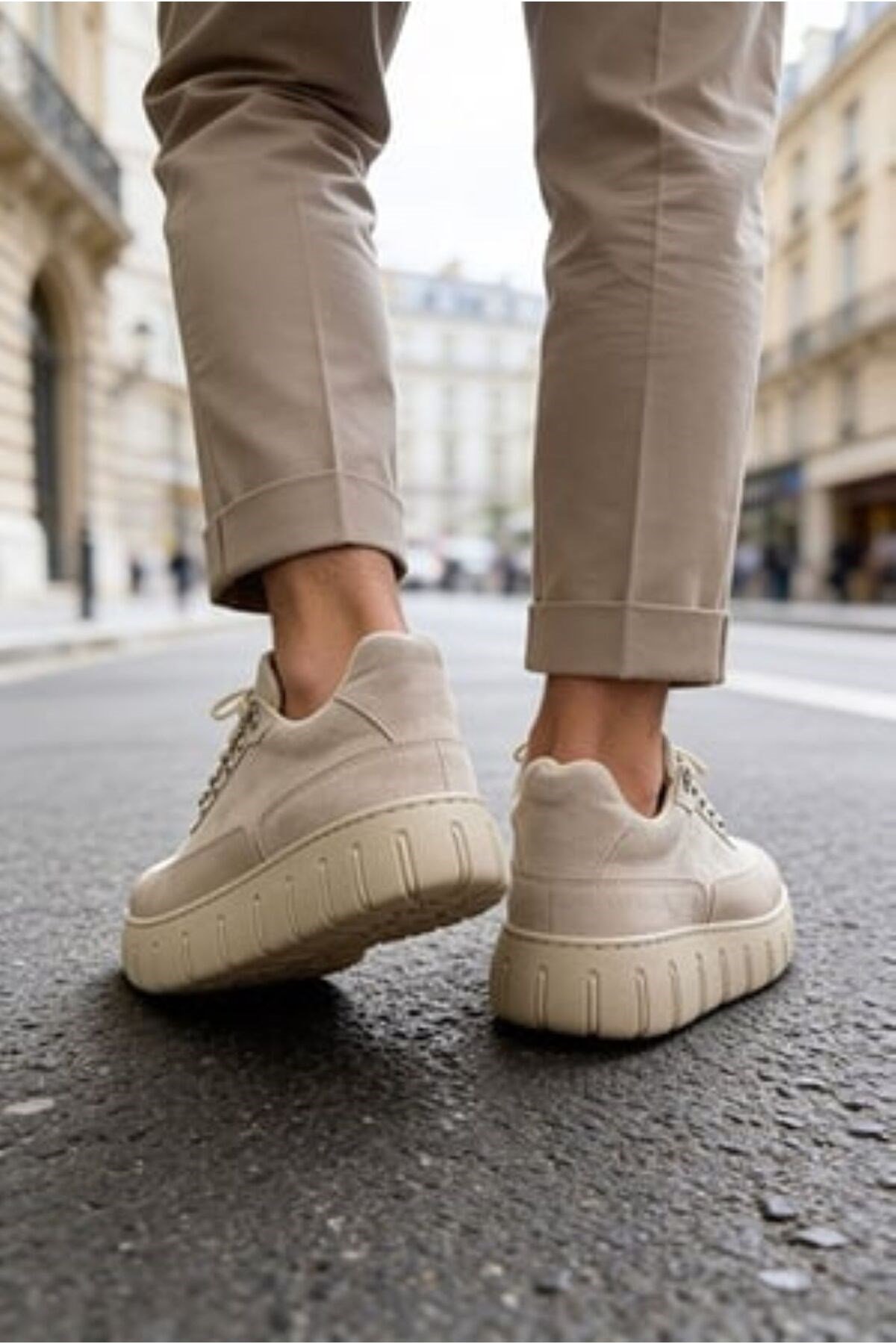 YÜKSEK TABANLI , BAĞCIKLI, ERKEK SNEAKER AYAKKABI