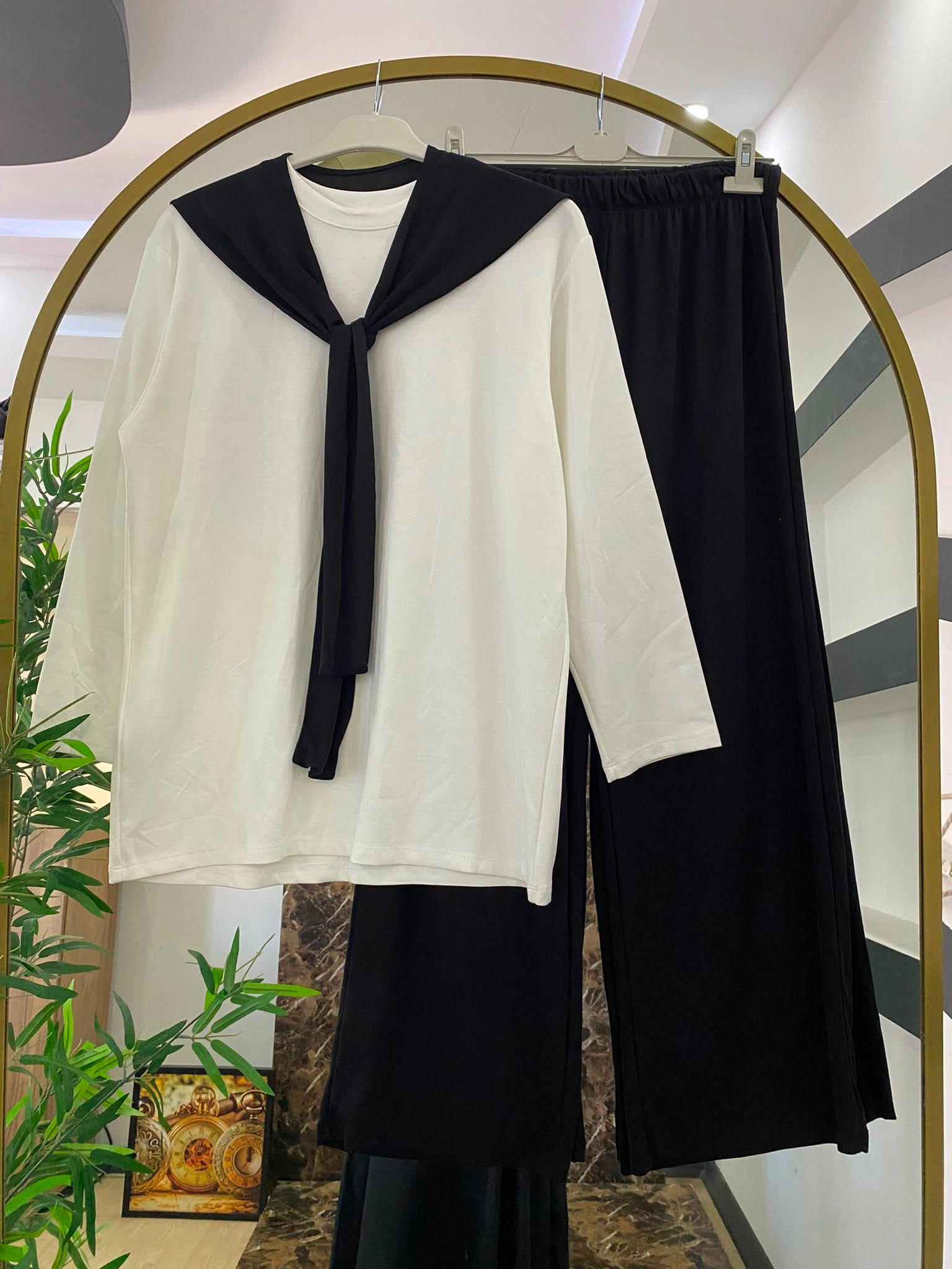 9854 tunik önü sade siyah