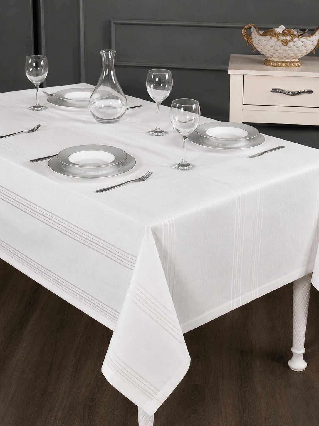 Colver Dertsiz Masa Örtüsü 160*220 cm-Beyaz