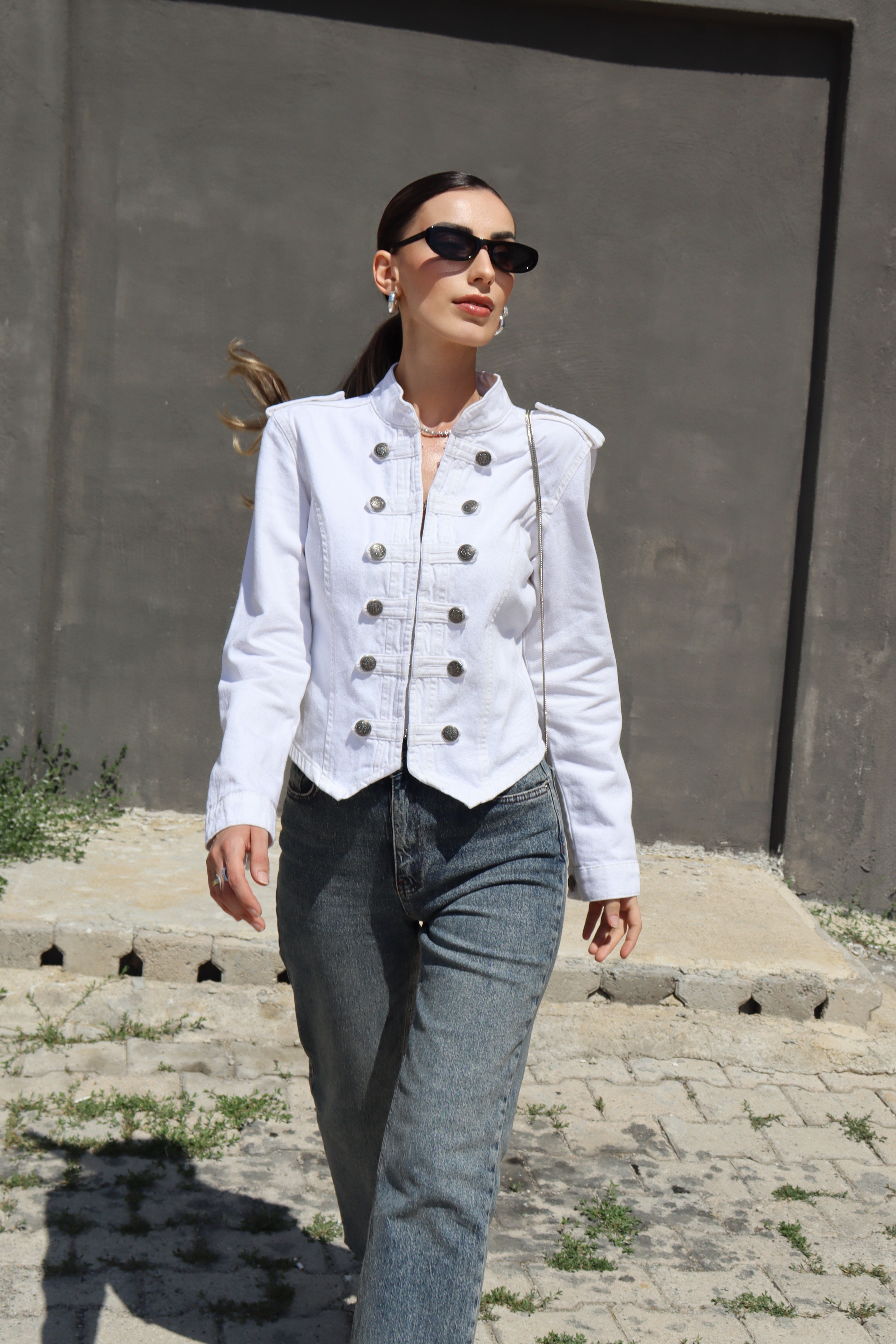 Beyaz Napolyon Denim Ceket