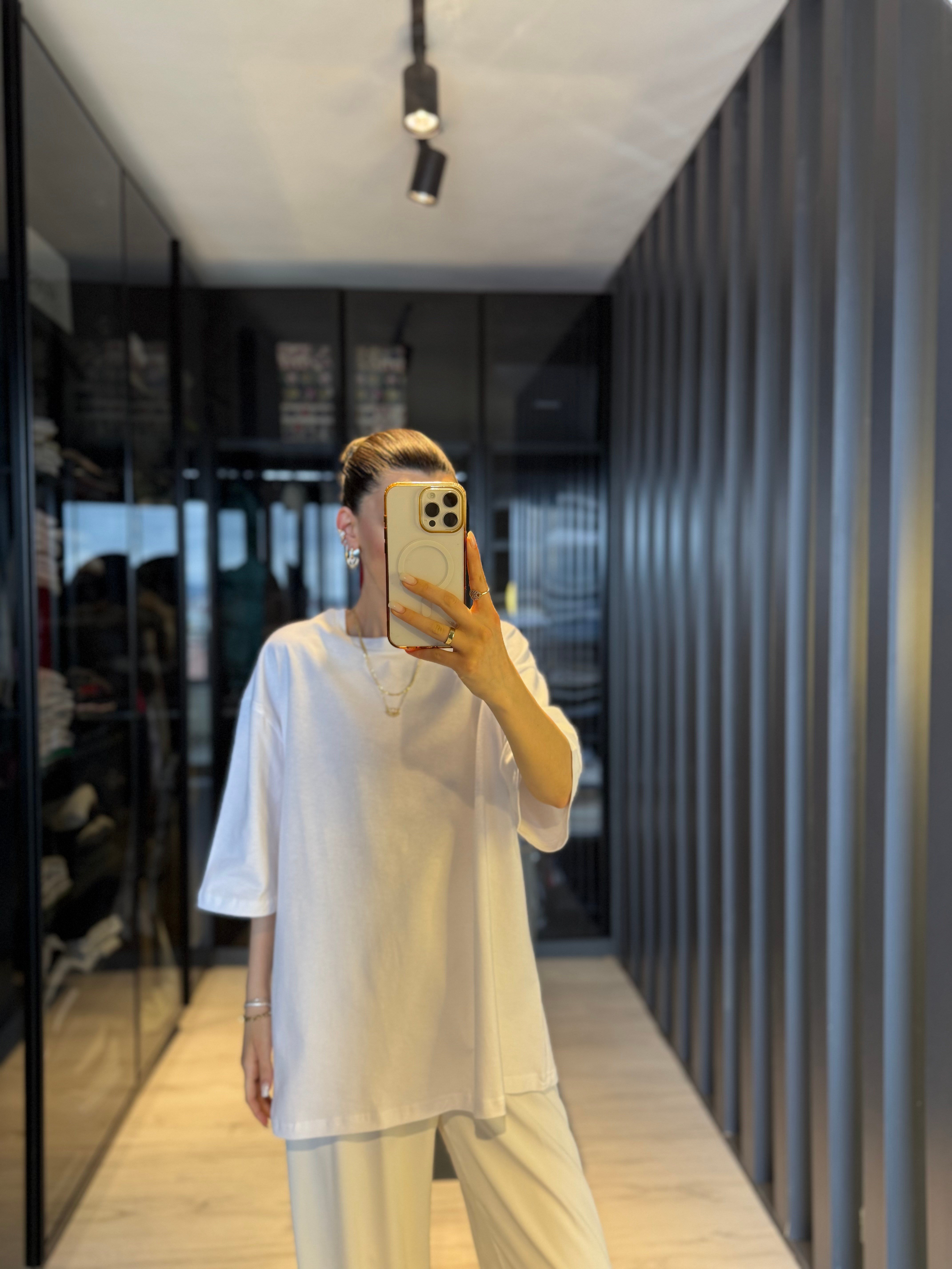 Beyaz Oversize Basic T-shirt