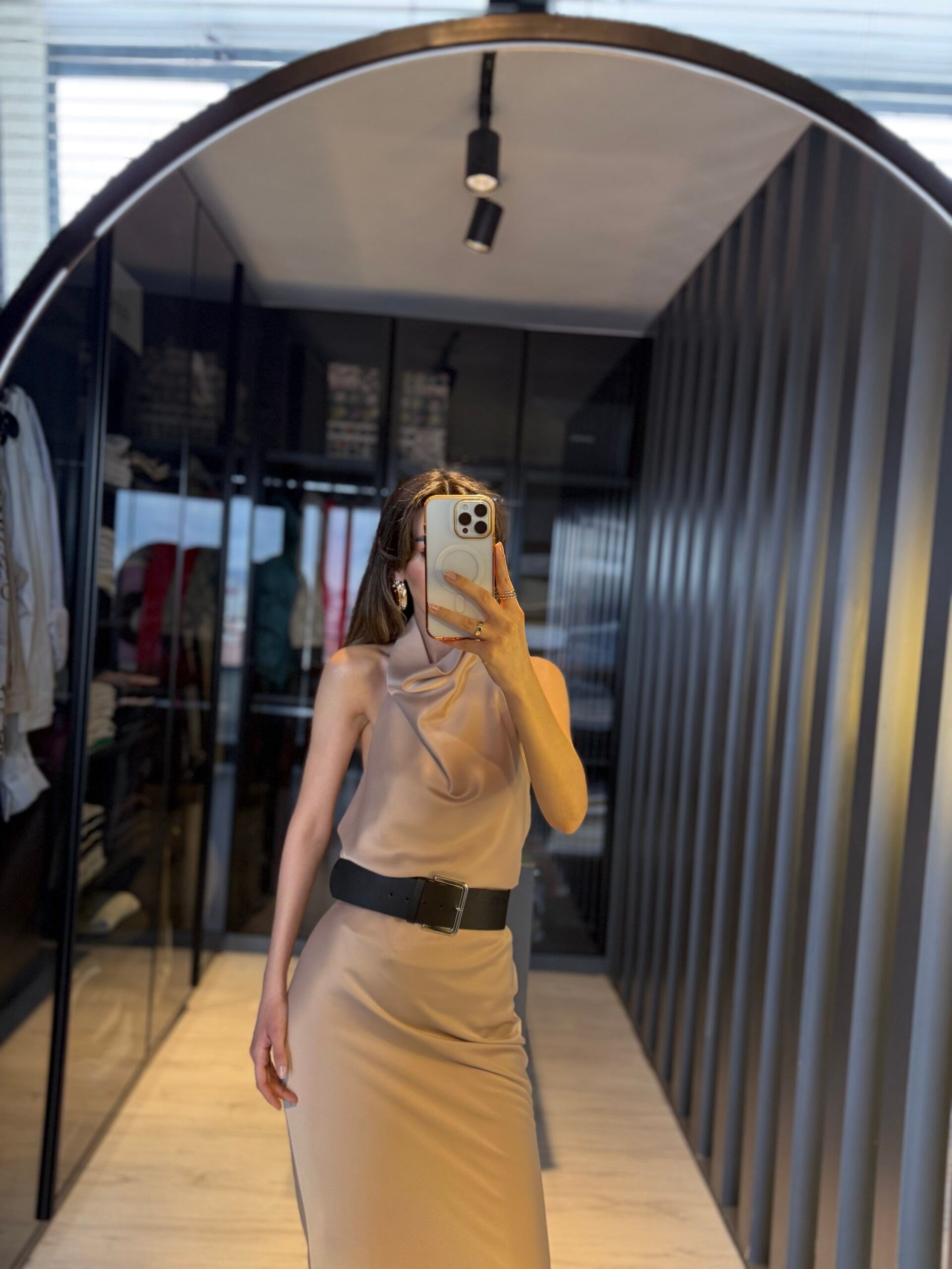 Halter yaka saten bluz