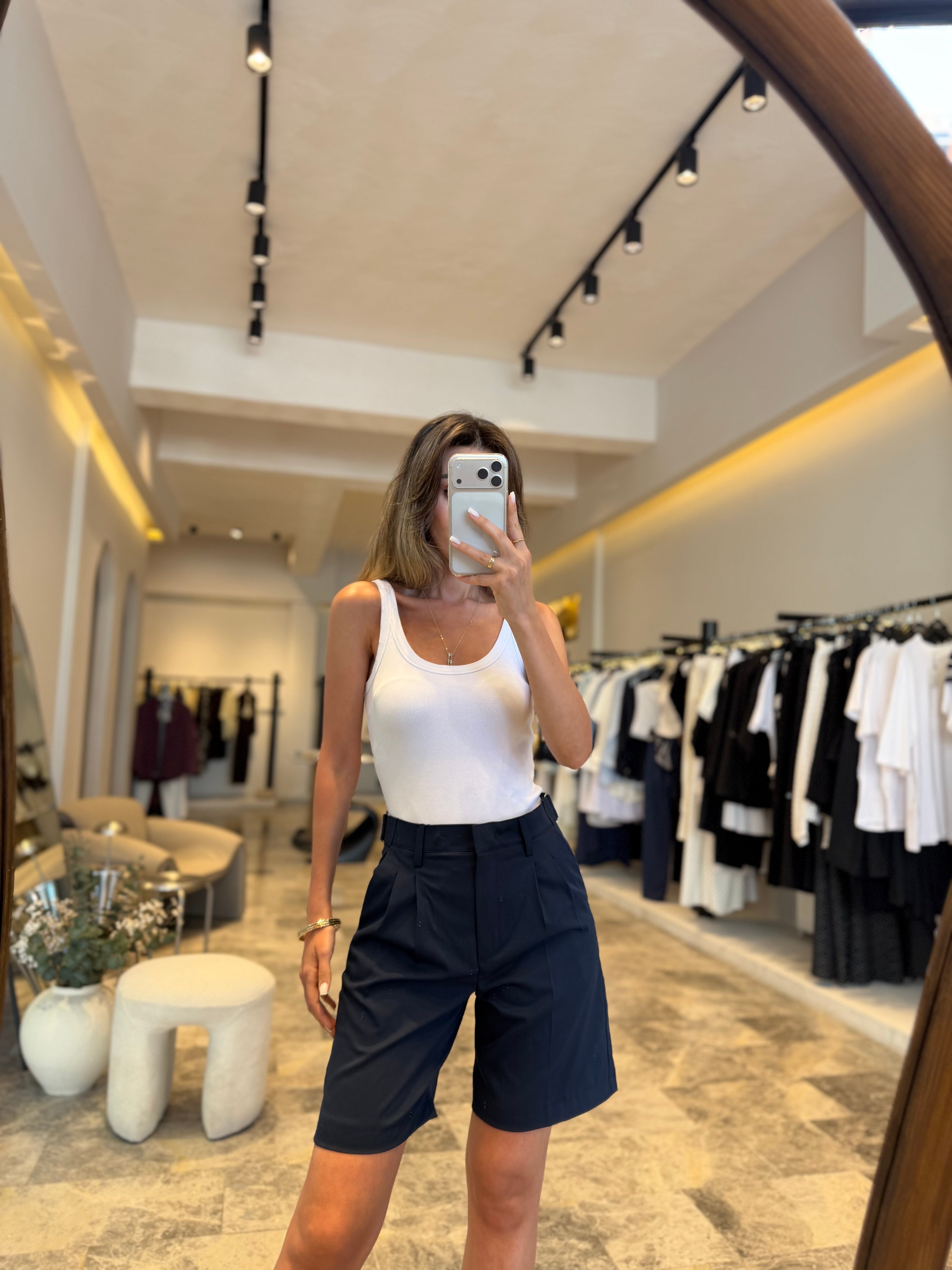 Lacivert Beli Ayarlanabilir Bermuda Şort 