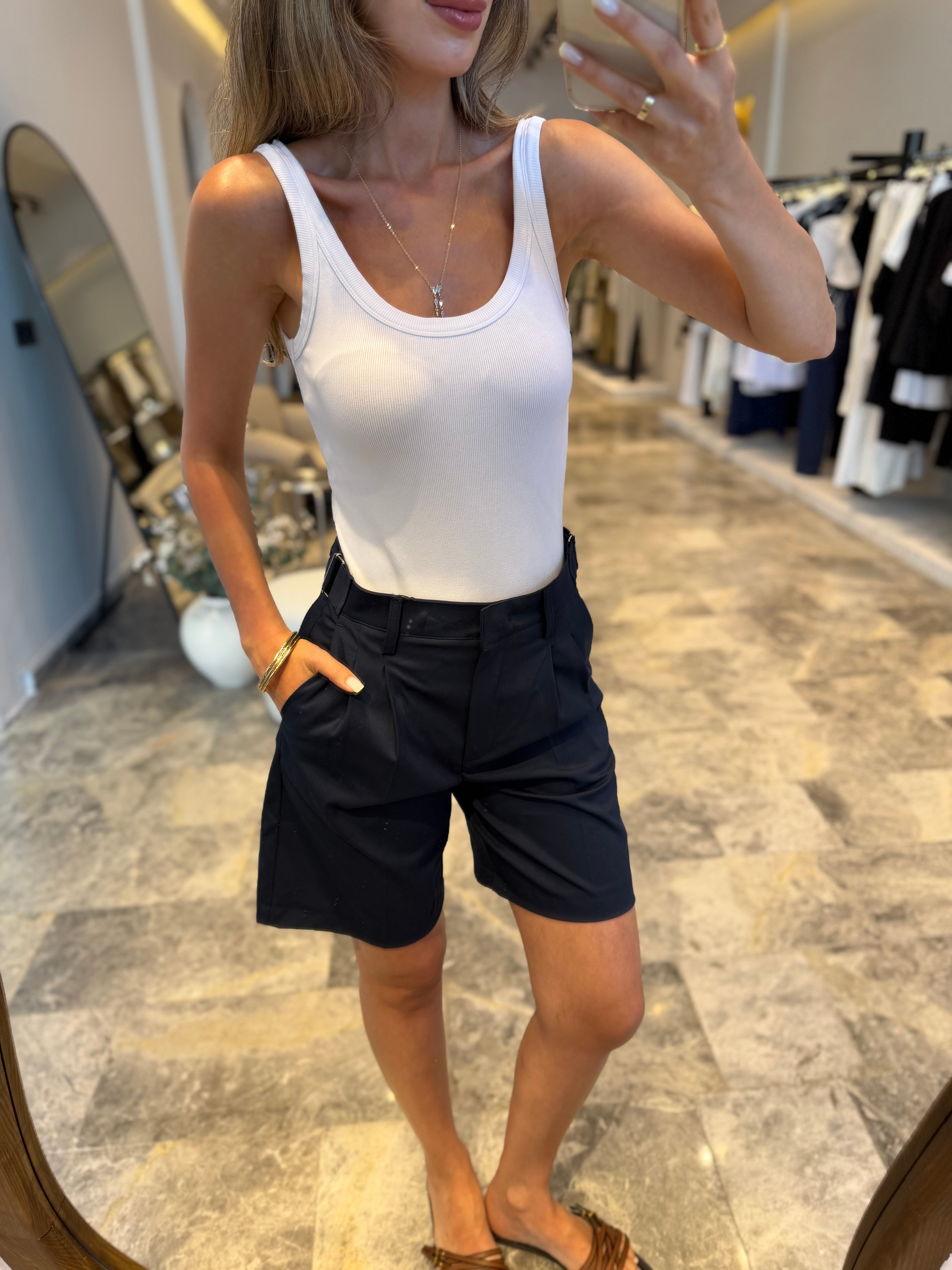 Lacivert Beli Ayarlanabilir Bermuda Şort 