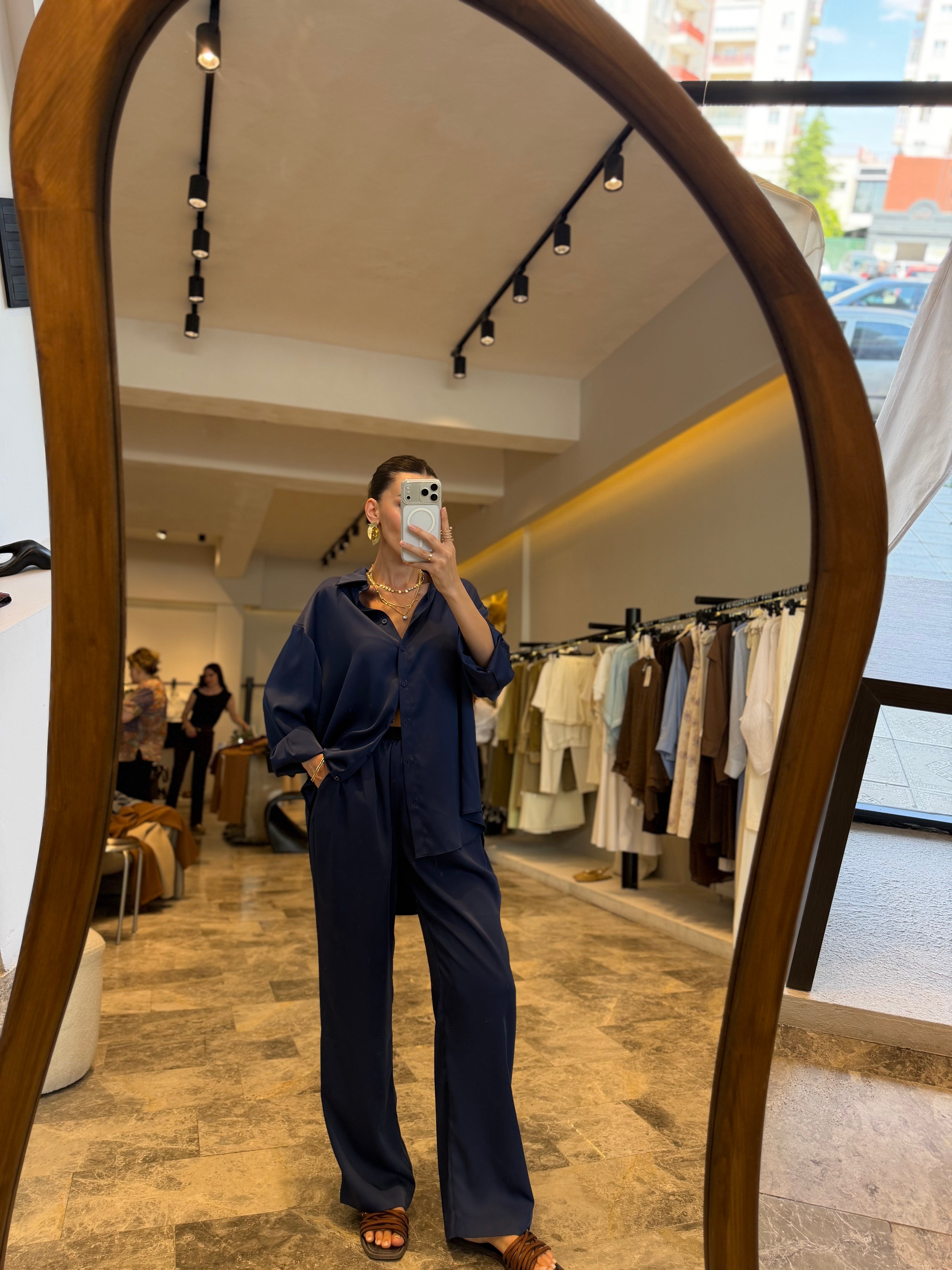 Lacivert Oversize Saten Gömlek Pantolon Takım 