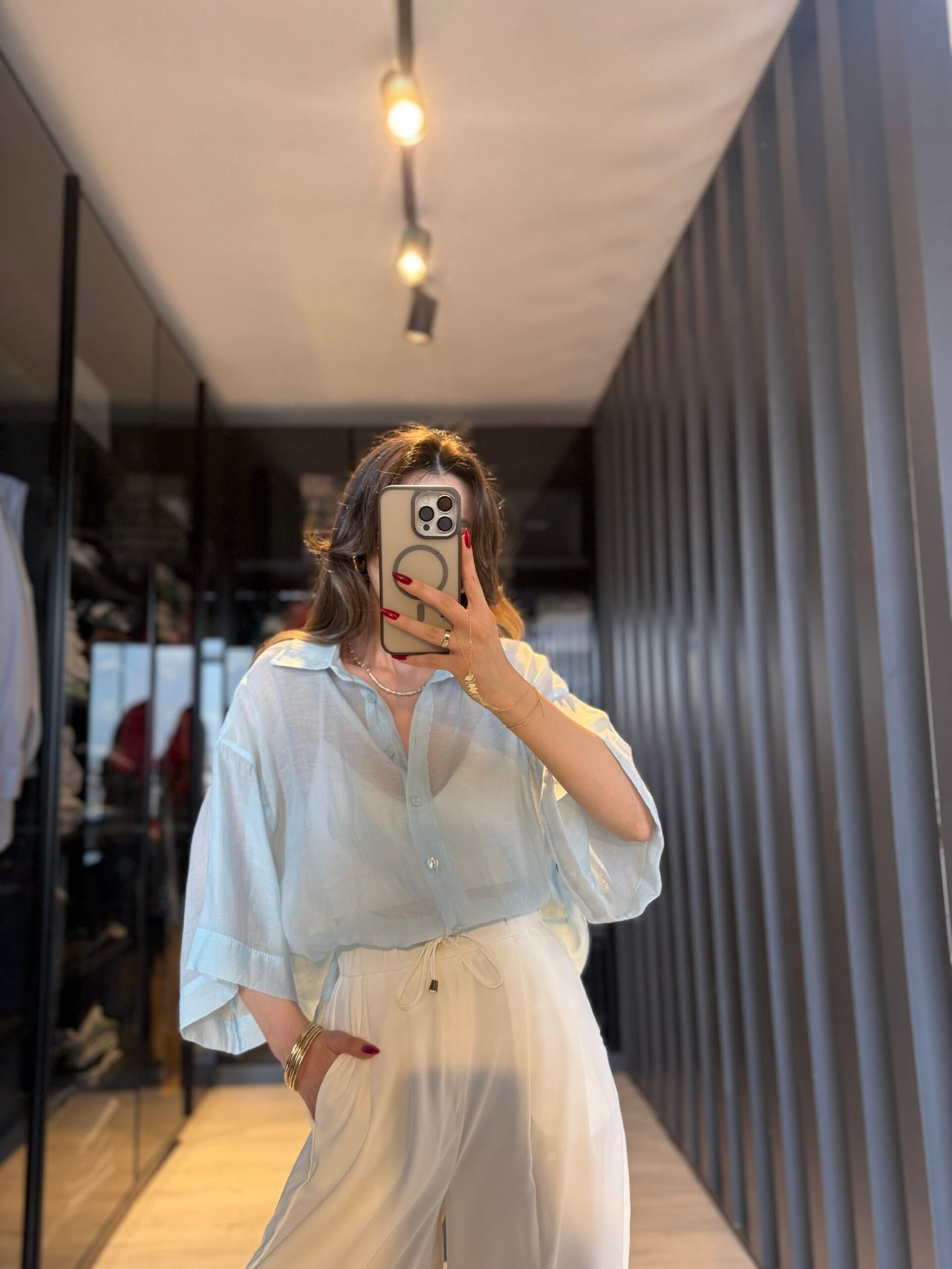 Oversize ipeksi gömlek