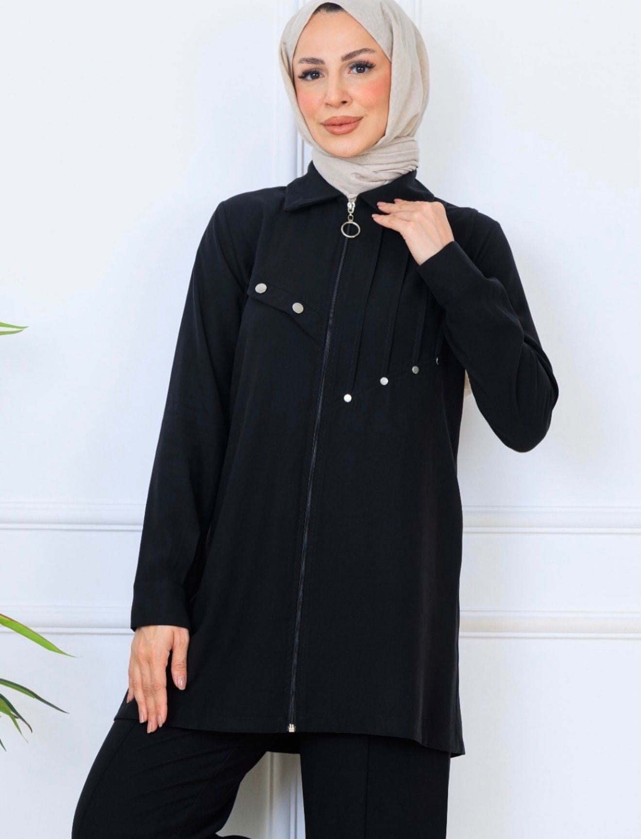 Fermuarlı Önü Aksesuar Detaylı Pantolon - Takım