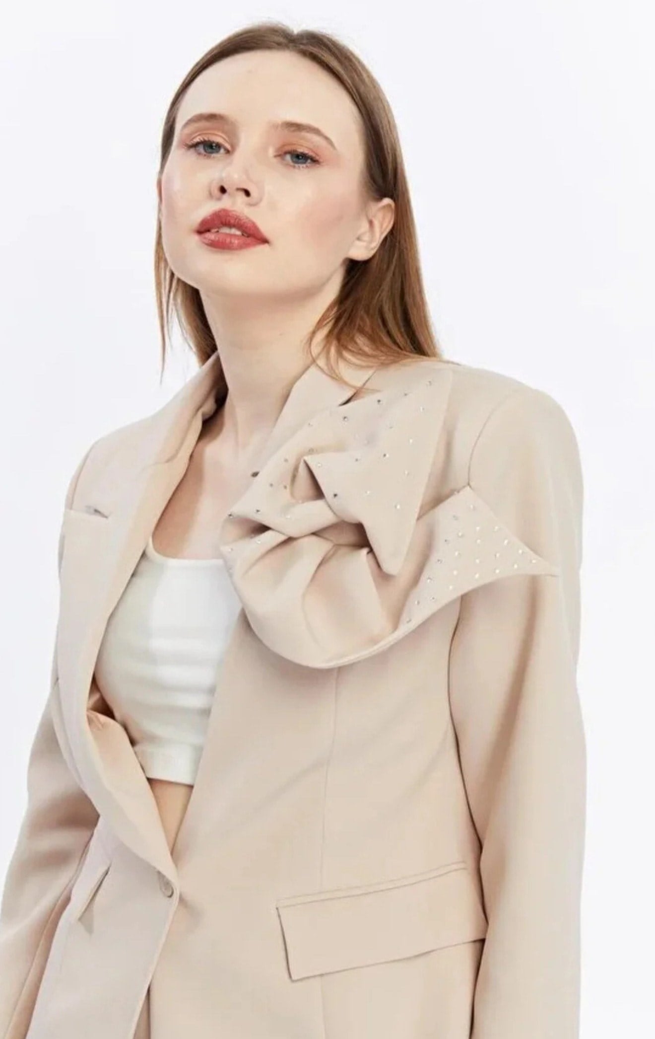 Gül Detaylı Bej Blazer - Ceket