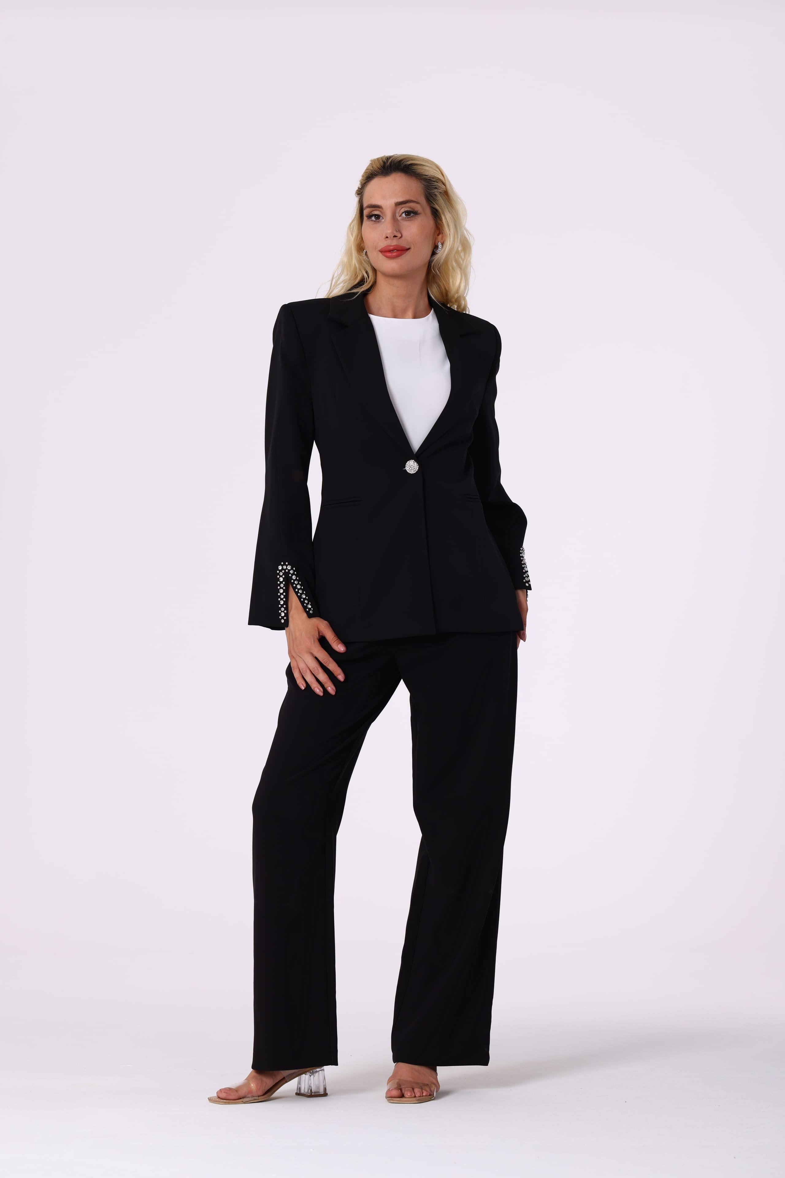 Siyah Tek Düğmeli Taş Detaylı Kadın Blazer Ceket
