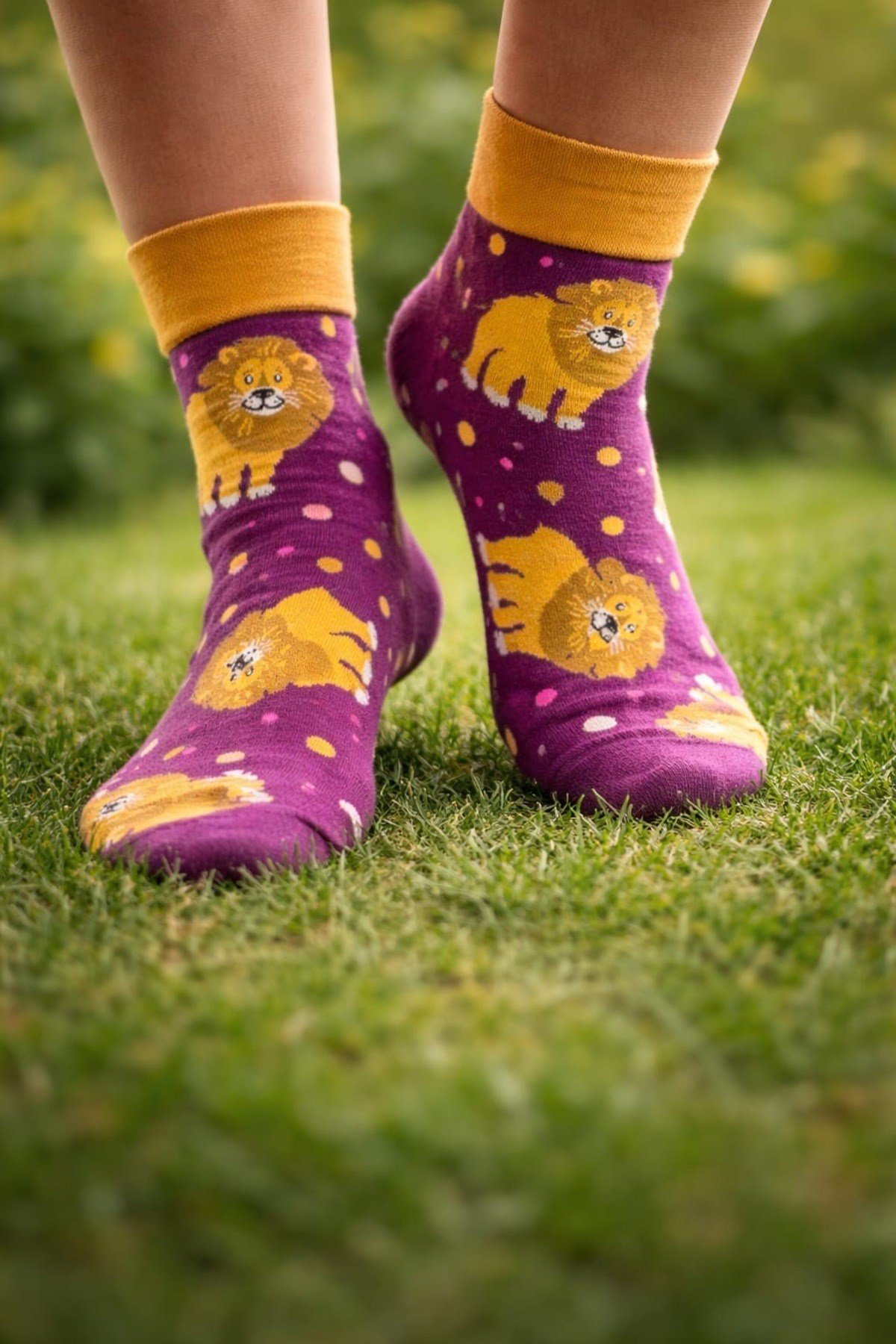 Aslan Desenli Unisex Çorap – Eğlenceli ve Dikkat Çekici Tasarım 🦁