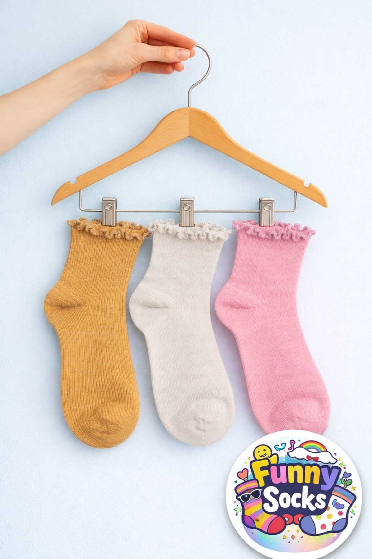 Fırfırlı Kadın Çorap Seti – 3’lü Paket