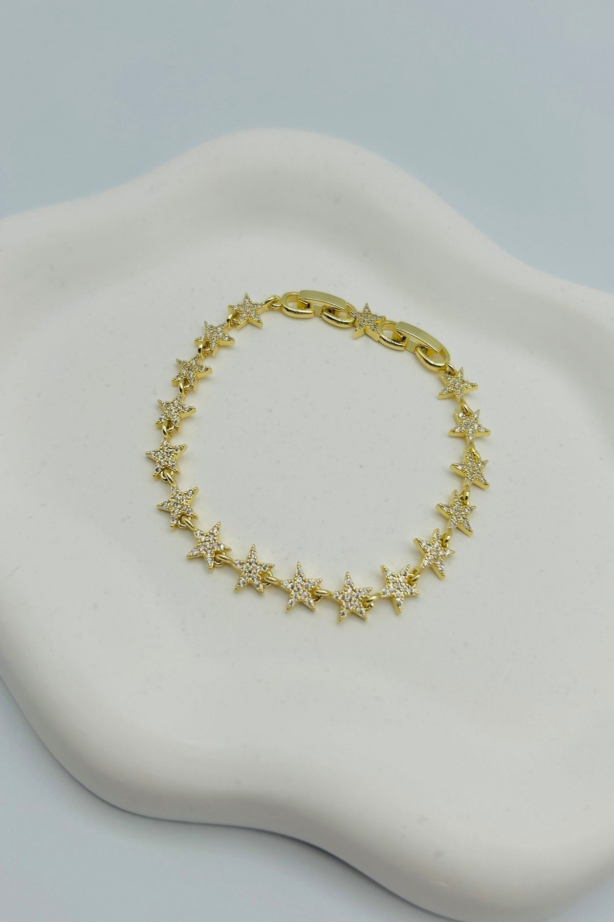 14k Altın Kaplama Kadın Kararmaz Gold Yıldızlı Zirkon Taşlı Çelik Kadın Bileklik - Ayarlanabilir