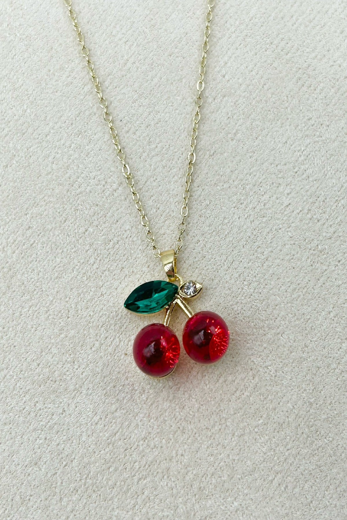 Fasetli Yaprak & Cabochon Kiraz Taşlı 14K Altın Renginde Çelik Kadın Kolye (21 cm+5 cm)