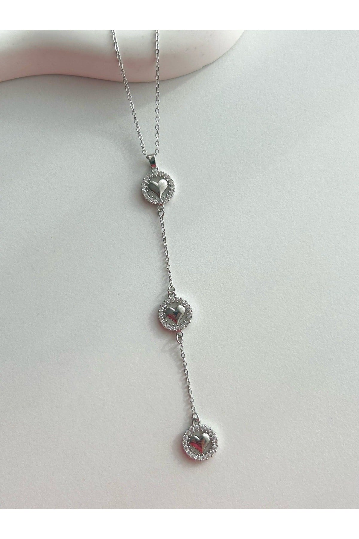 Gömme Zirkon Taşlı 3'lü Kalp Figürlü Uzun Çelik Kolye