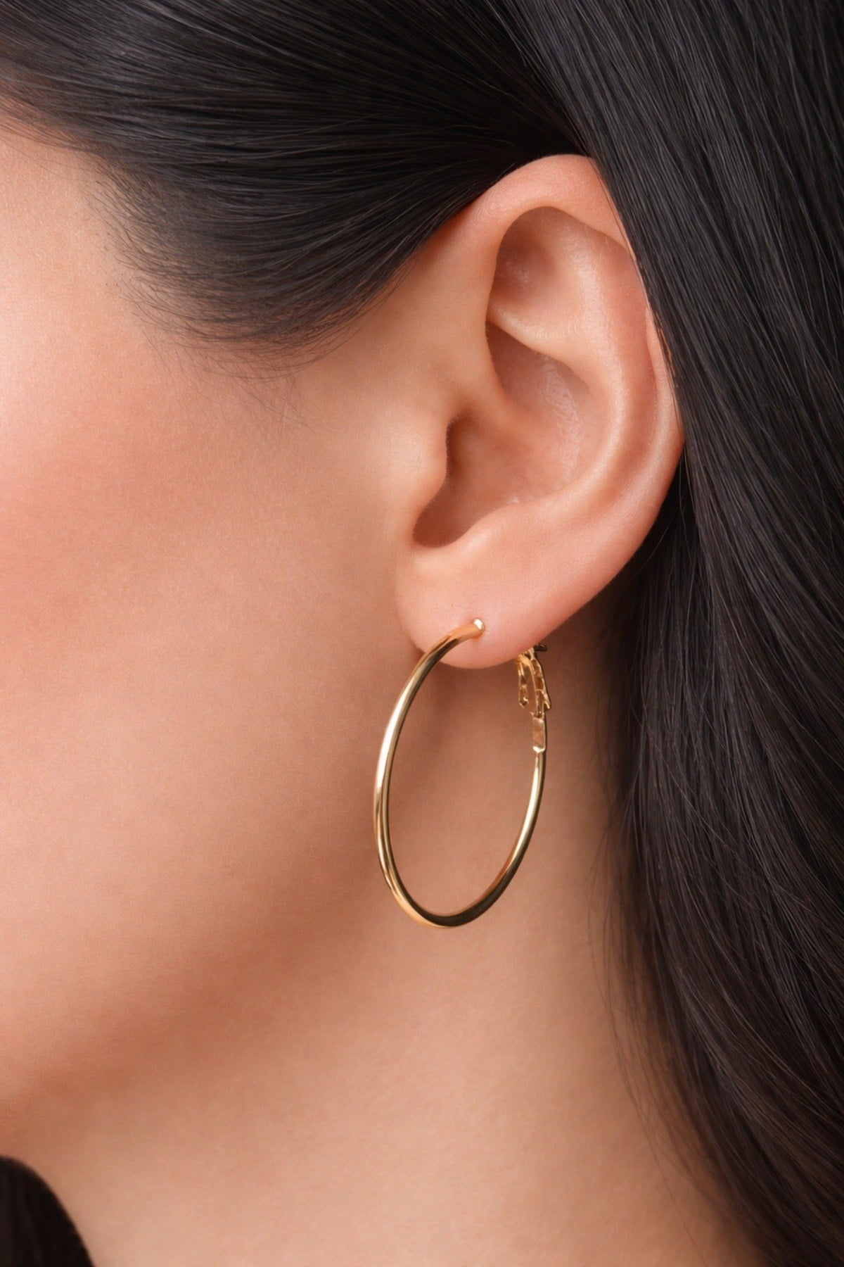Klasik Halka Model Kadın Küpe Gold ve Gümüş Renk (3 cm)